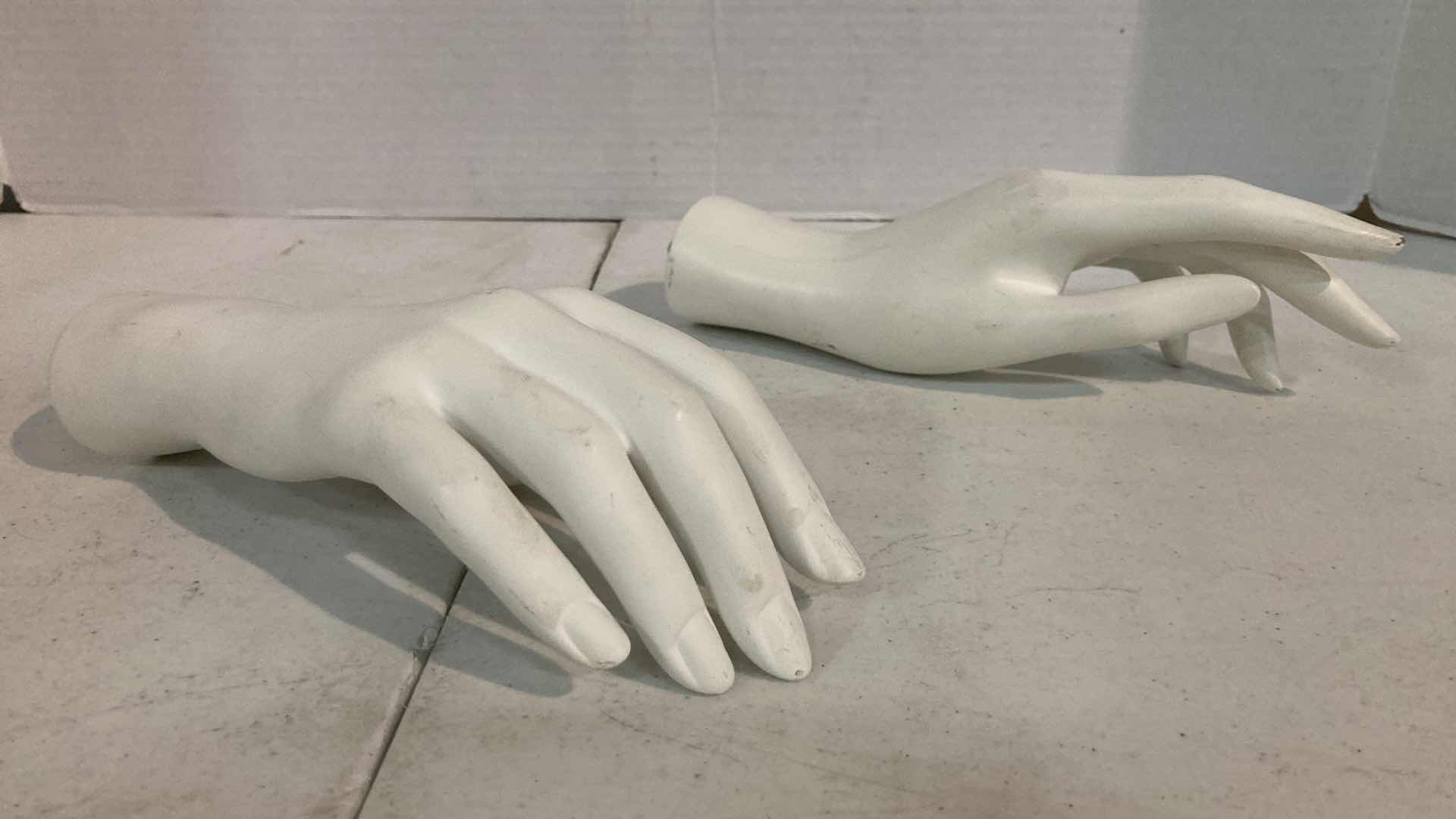 Photo 5 of FEMALE MANNEQUIN 19” LIMBS  (2) & 9” HANDS (2)