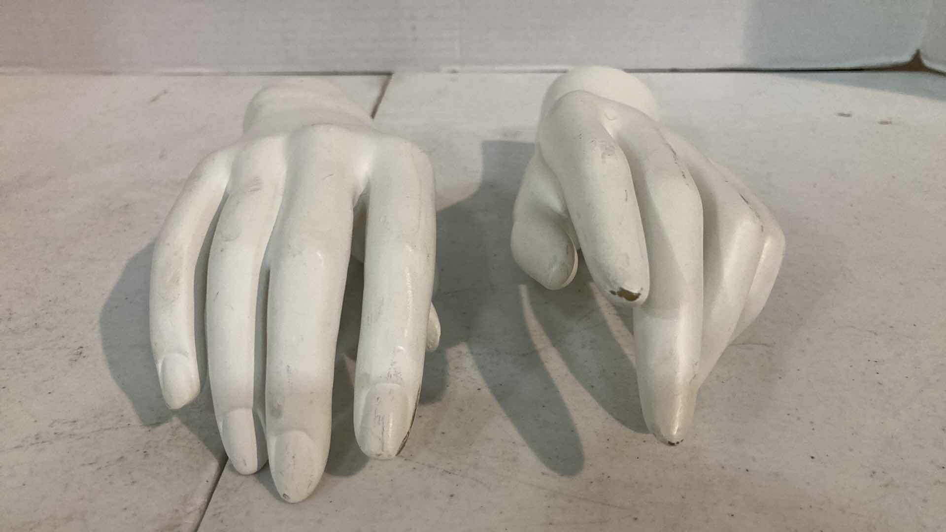 Photo 7 of FEMALE MANNEQUIN 19” LIMBS  (2) & 9” HANDS (2)