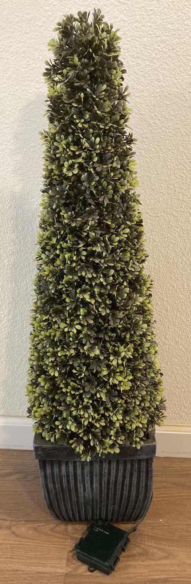 Photo 2 of ARTIFICIAL BOXWOOD TOPIARY PATIO PLANTER W AA BATTERY OPERATED LED LIGHTS 9” X 35”