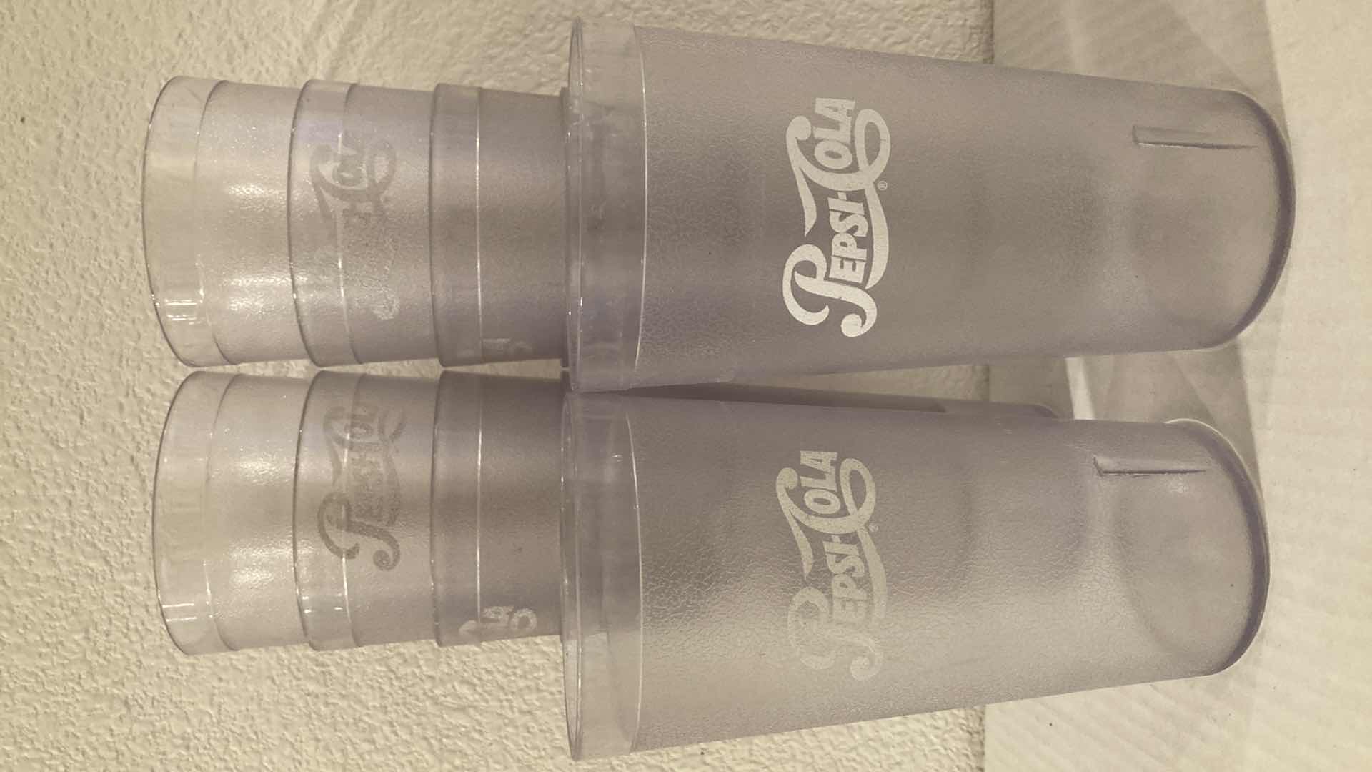 Photo 1 of IMPACT INTERNATIONAL CLASSIC PEPSI COLA LOGO PLASTIC TUMBLER BAR CUPS 20FLOZ (10)