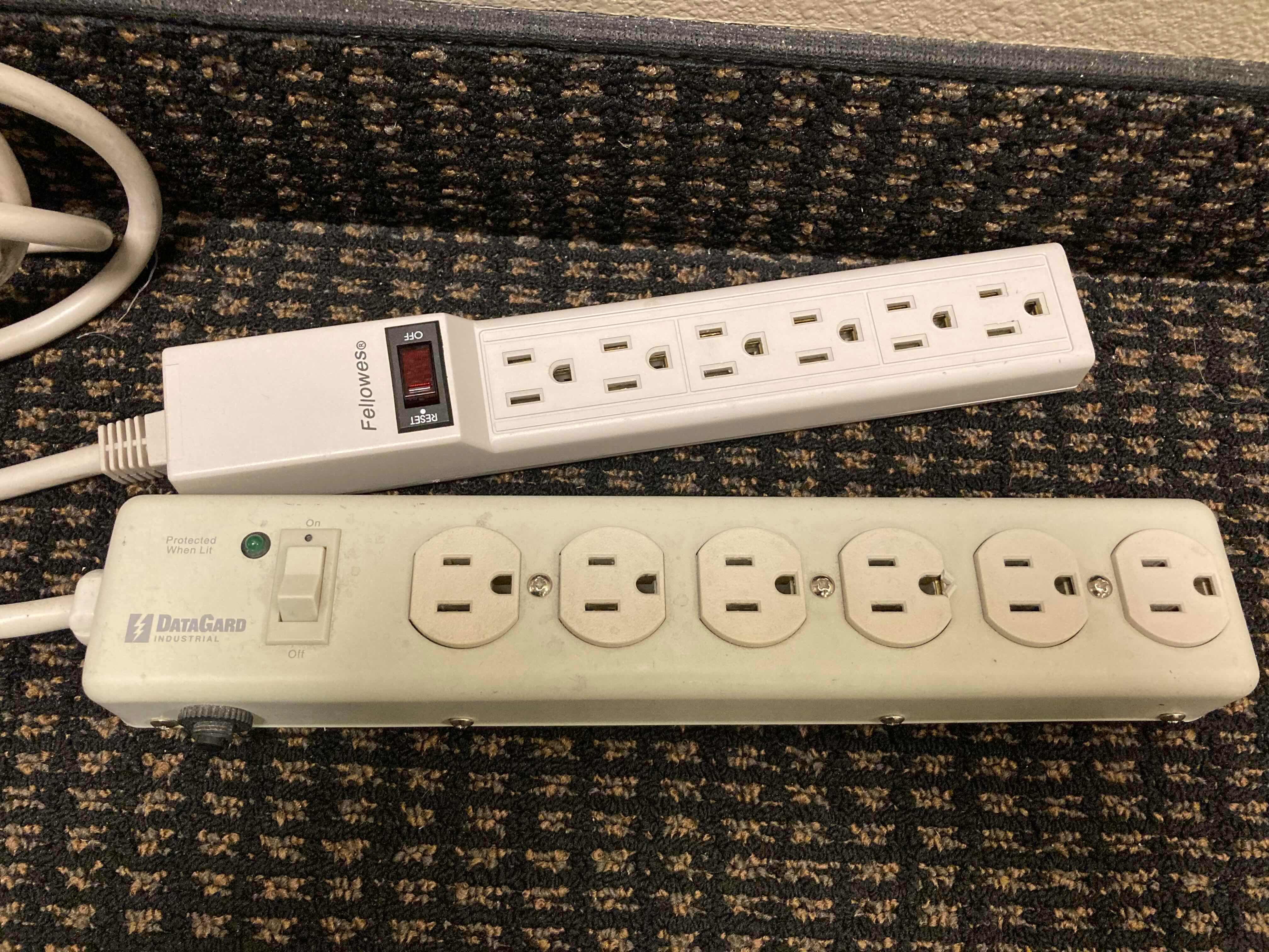Photo 1 of FELLOWES & DATAGUARD POWER STRIPS