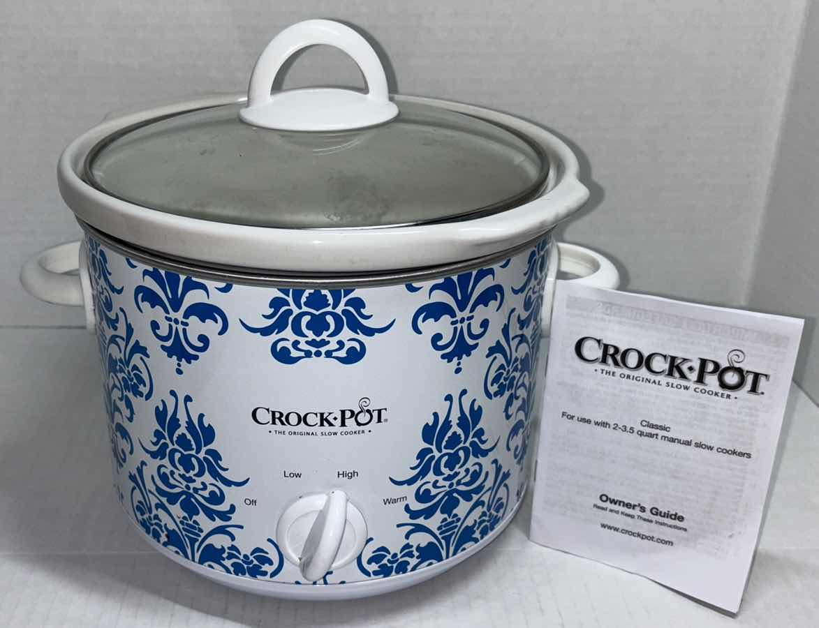 Photo 1 of CROCKPOT 3 QUART SLOW COOKER W MANUAL CONTROL (MODEL SCR300-BDK)