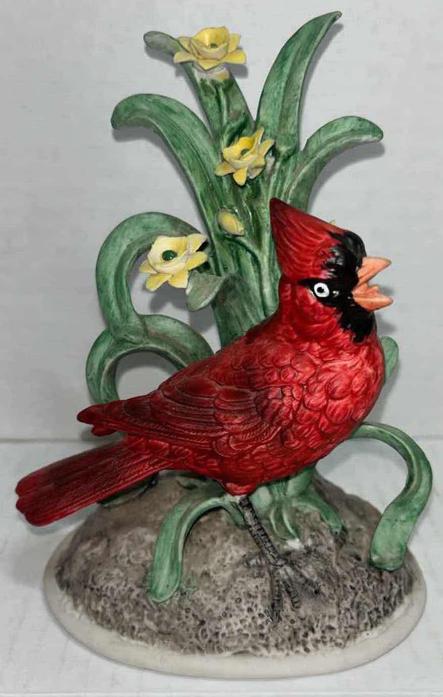 Photo 1 of ROYAL CROWN 7” PORCELAIN BIRD FIGURINE