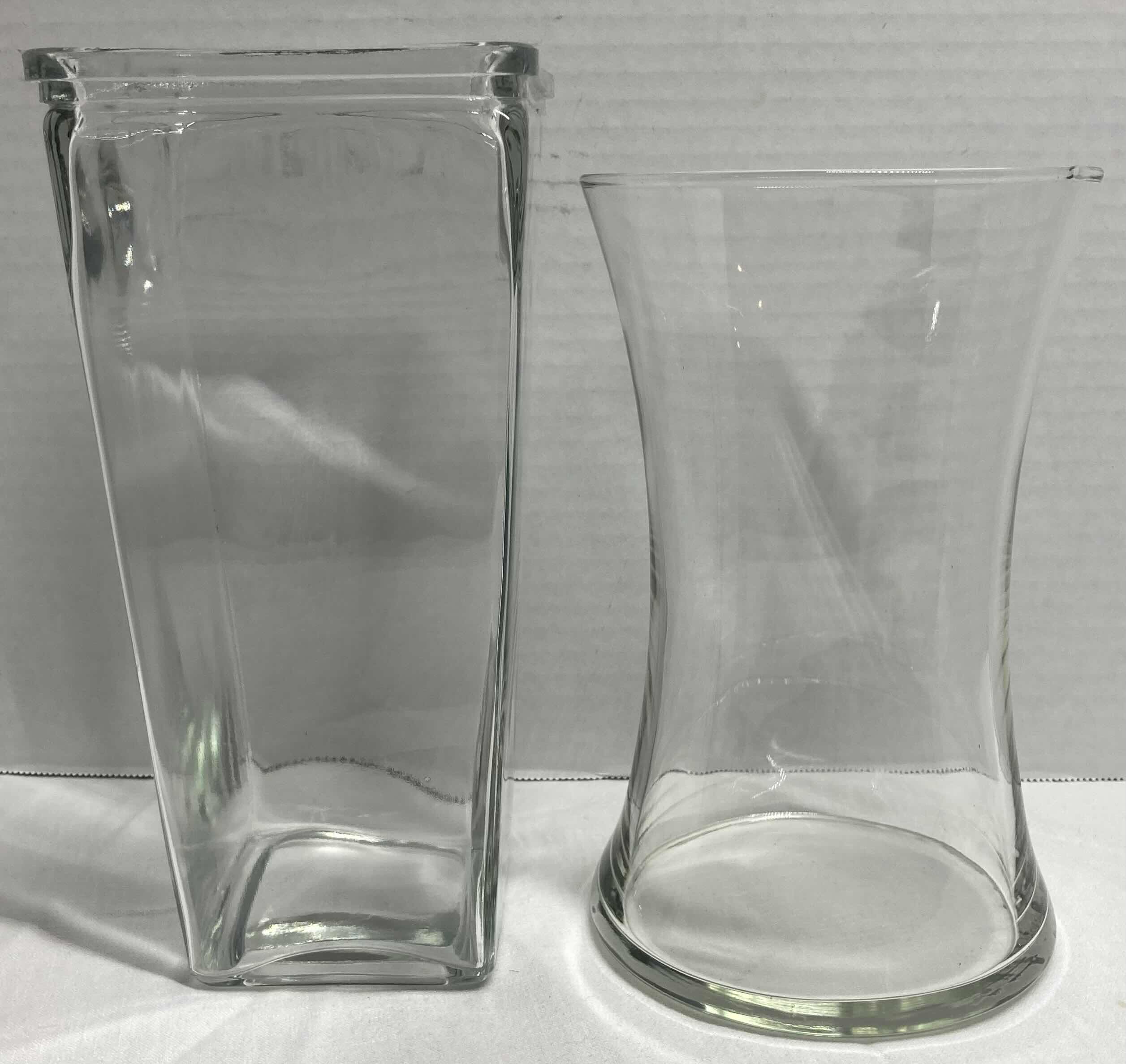 Photo 1 of CLEAR GLASS VASES H9”