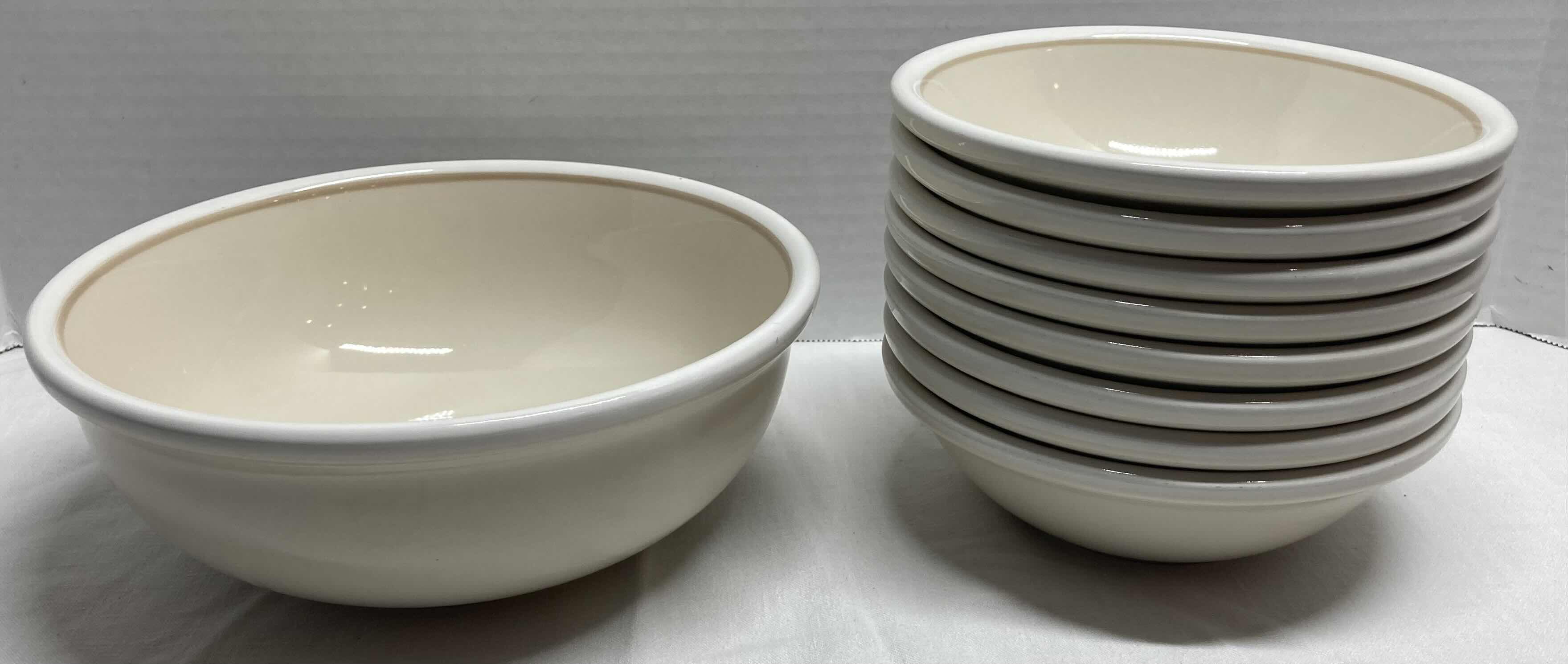 Photo 3 of EPOCH CREAM STONEWARE DINNERWARE SET (41PC)