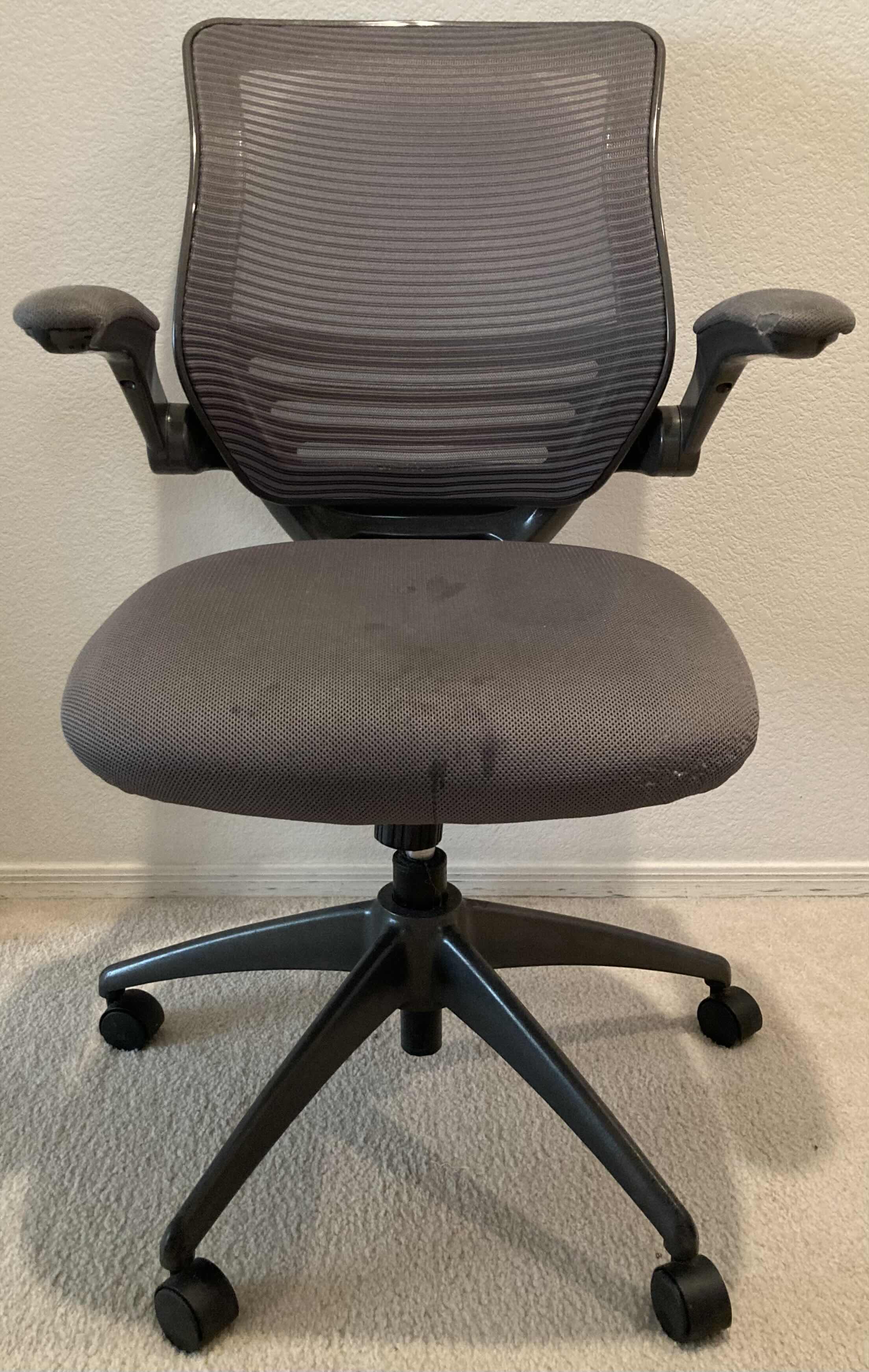 Photo 1 of CALUSA MESH MID-BACK GREY SWIVEL CHAIR 24.5” X 22.5” H36”