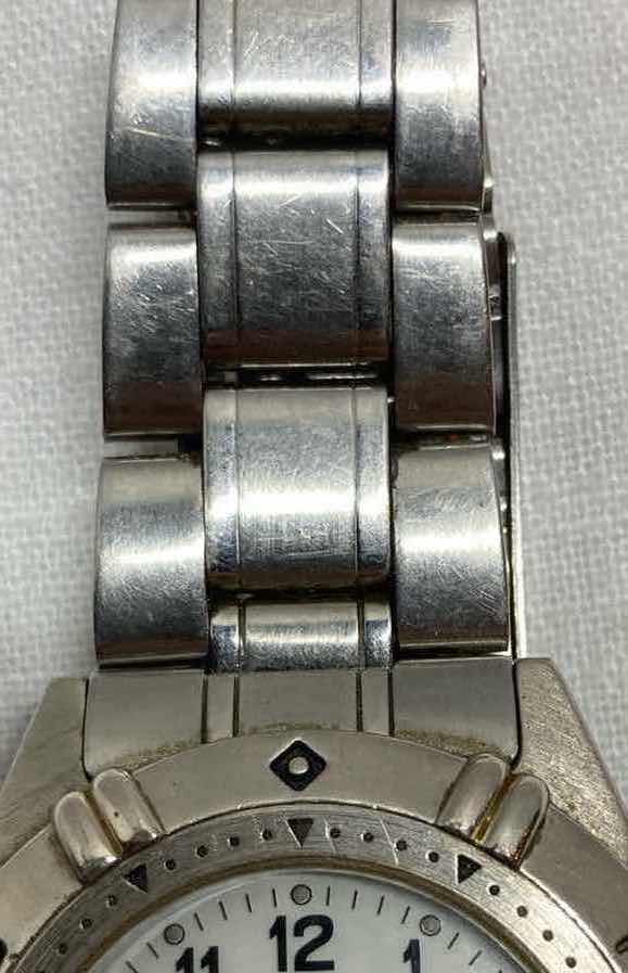 Photo 6 of MEN’S WRISTWATCHES W EXTRA BAND