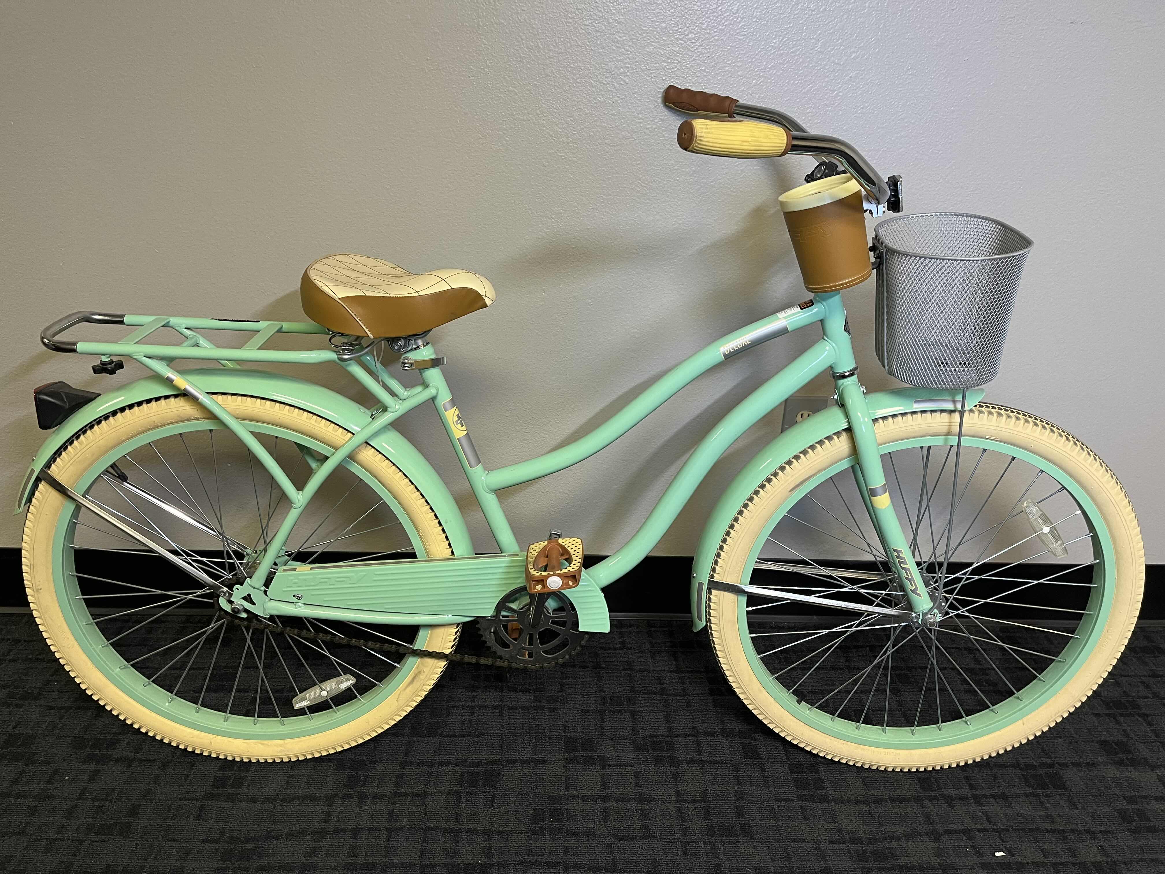 Photo 4 of HUFFY DELUXE 26” TEAL & CREAM FINISH BEACH CRUISER BICYCLE W METAL BASKET & CUP HOLDER MODEL