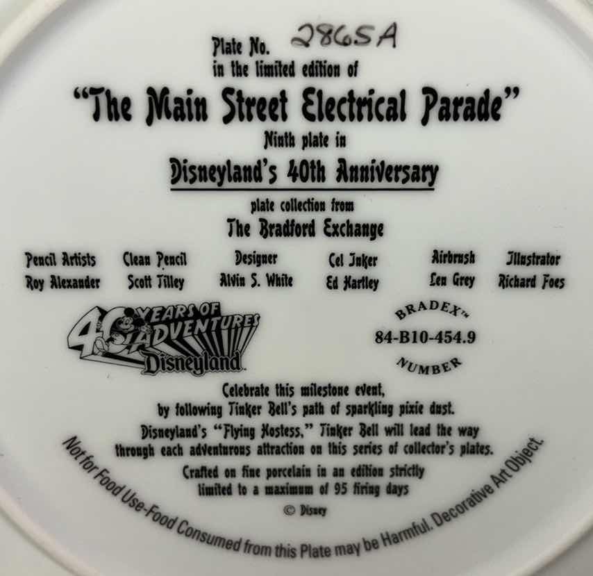 Photo 3 of THE BRADFORD EXCHANGE 1995 8.25” LIMITED EDITION COLLECTIBLE PLATE “THE MAIN STREET ELECTRICAL PARADE” NINTH PLATE IN DISNEYLAND’S 40TH ANNIVERSARY PLATE COLLECTION (PLATE #2865A)