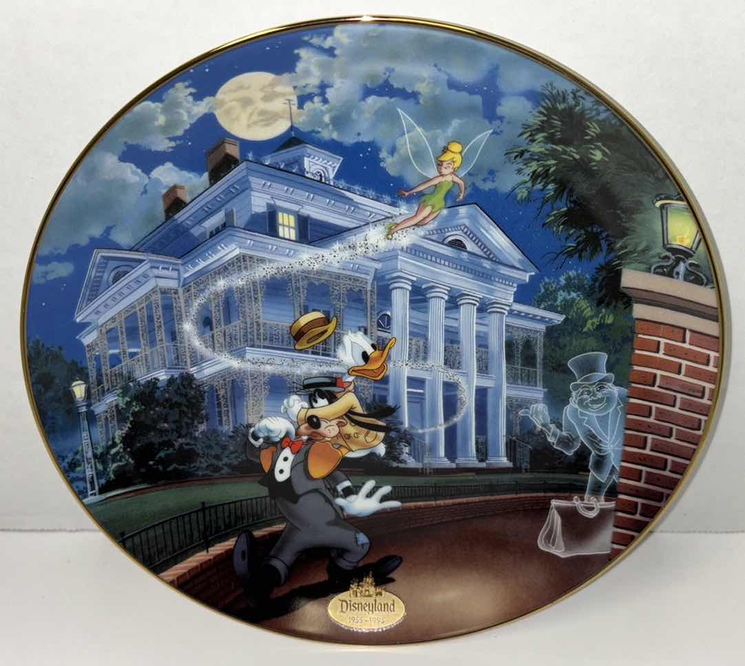 Photo 2 of THE BRADFORD EXCHANGE 1995 8.25” LIMITED EDITION COLLECTIBLE PLATE W/COA “HAUNTED MANSION” SIXTH PLATE IN DISNEYLAND’S 40TH ANNIVERSARY PLATE COLLECTION (PLATE #3121A)