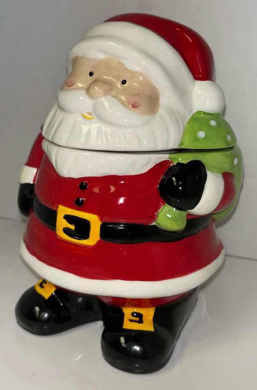 Photo 2 of NEW CUISINE CREATIVES SANTA CLAUS 7.5” CERAMIC COOKIE JAR