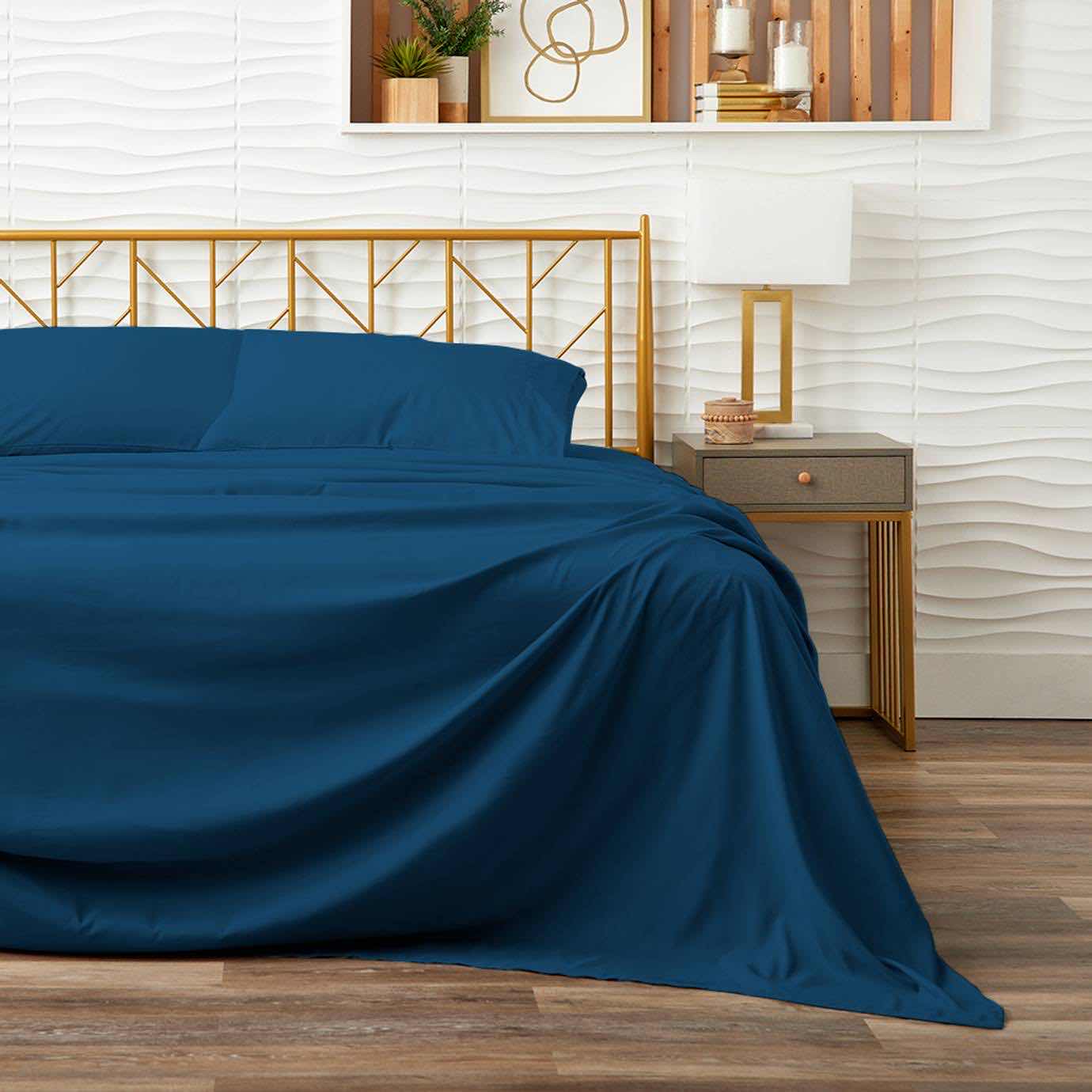 Photo 3 of NEW 4 PC COSY HOUSE COLLECTION LUXURY BED SHEETS BAMBOO VISCOSE BLEND, CALIFORNIA KING (COLOR: ROYAL BLUE)