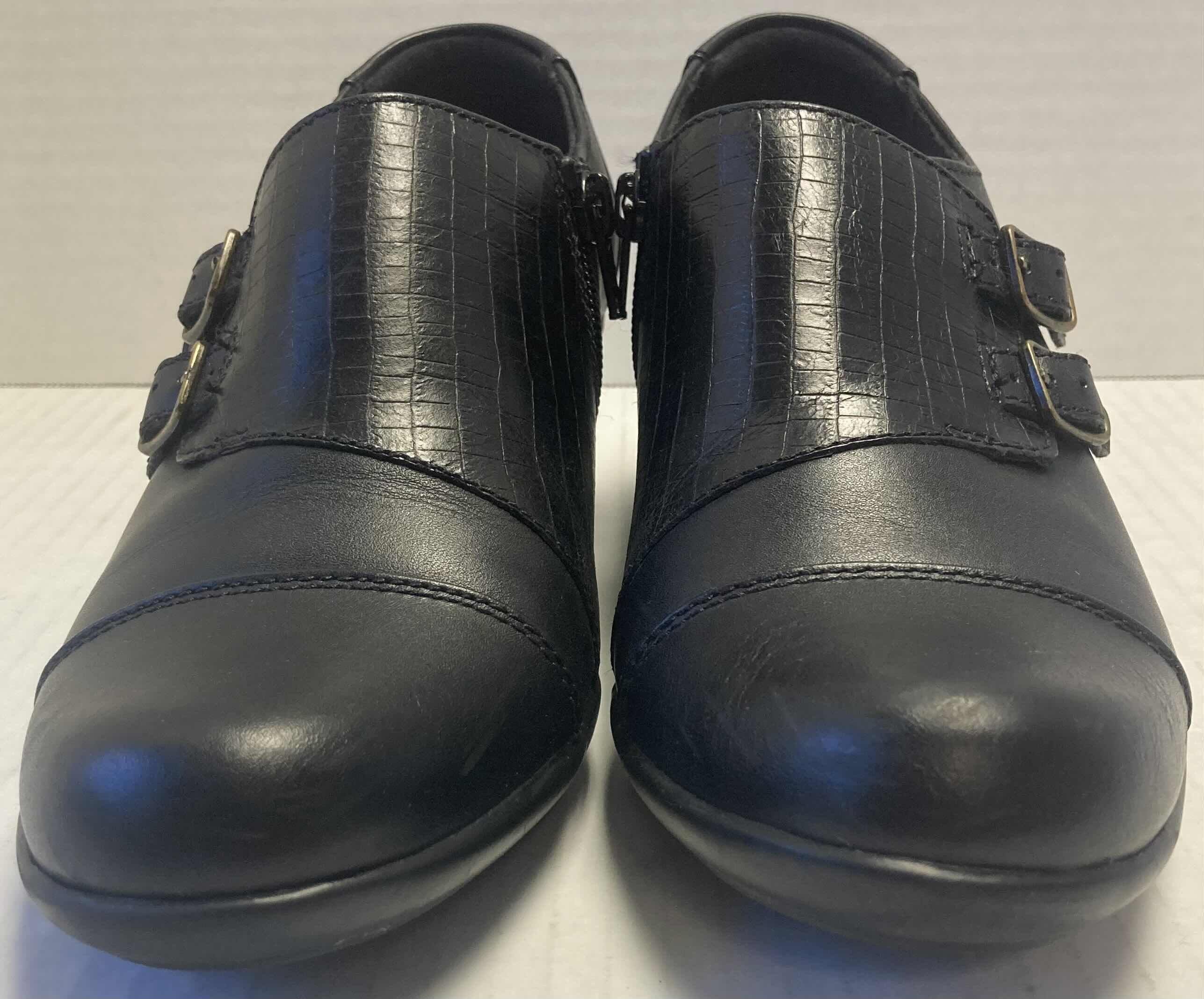 Photo 2 of CLARKS GENETTE IVY BLACK NOIR WOMEN’S SHOES WOMEN’S SIZE 8M