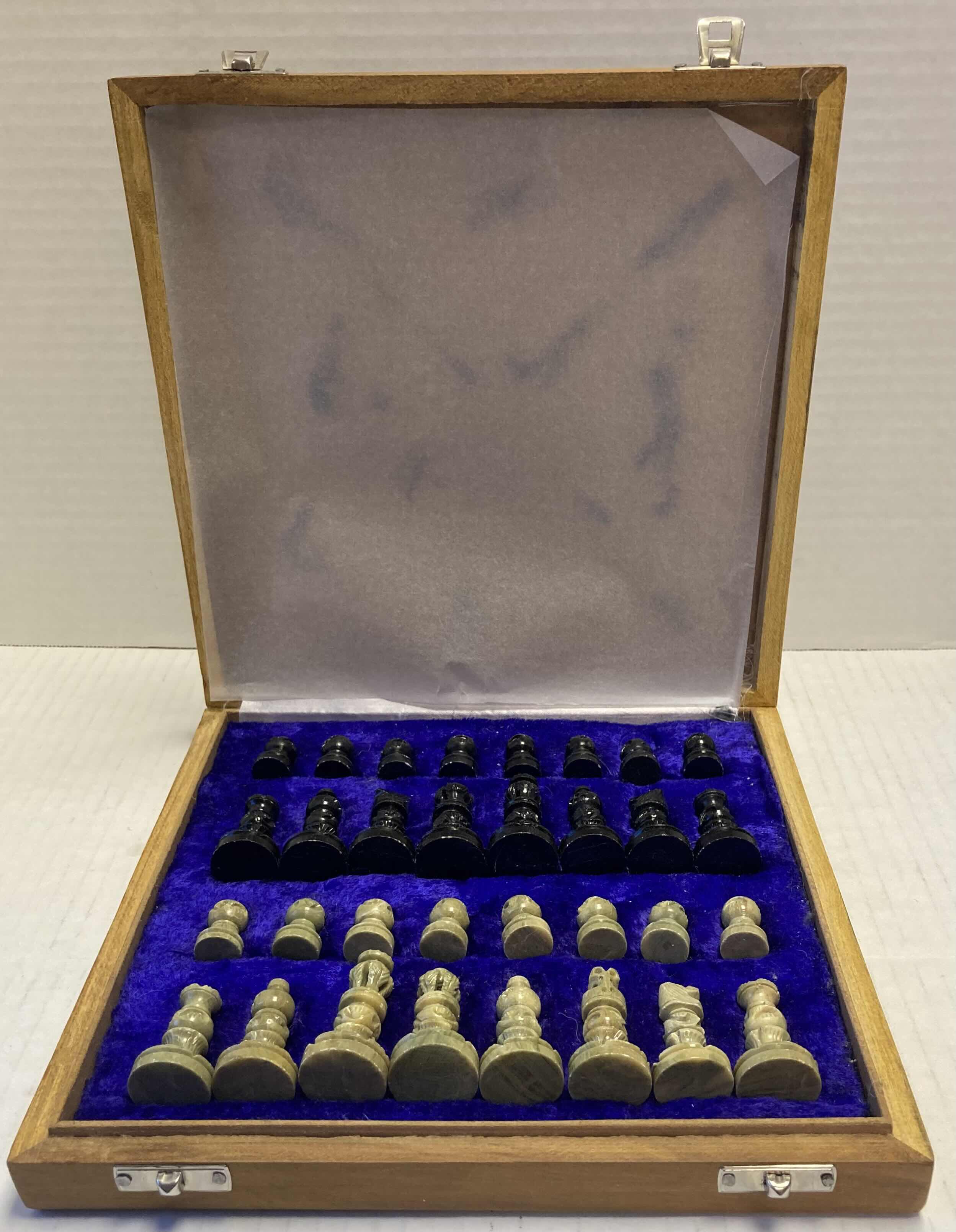 Photo 1 of MARBLE CHESS SET W WOOD CASE