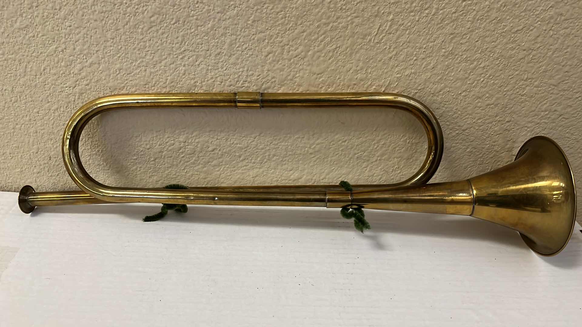 Photo 1 of SOLID BRASS HAND MADE HORN DECOR 19.5” X 4.5” H4”