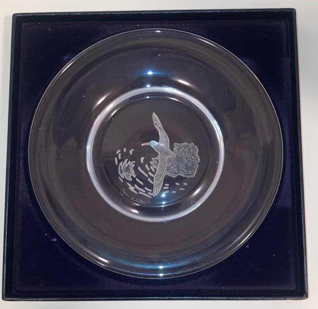 Photo 2 of FRANKLIN CRYSTAL THE SEVEN SEAS PLATE COLLECTION “THE PACIFIC” 8.75” (COA INCLUDED)