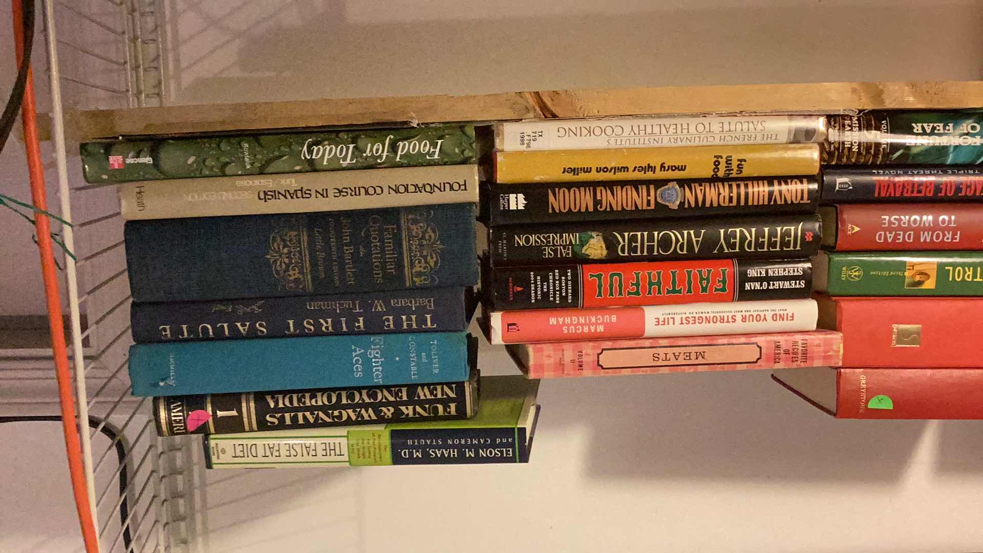 Photo 1 of LOT OF VARIOUS HARDCOVER BOOKS