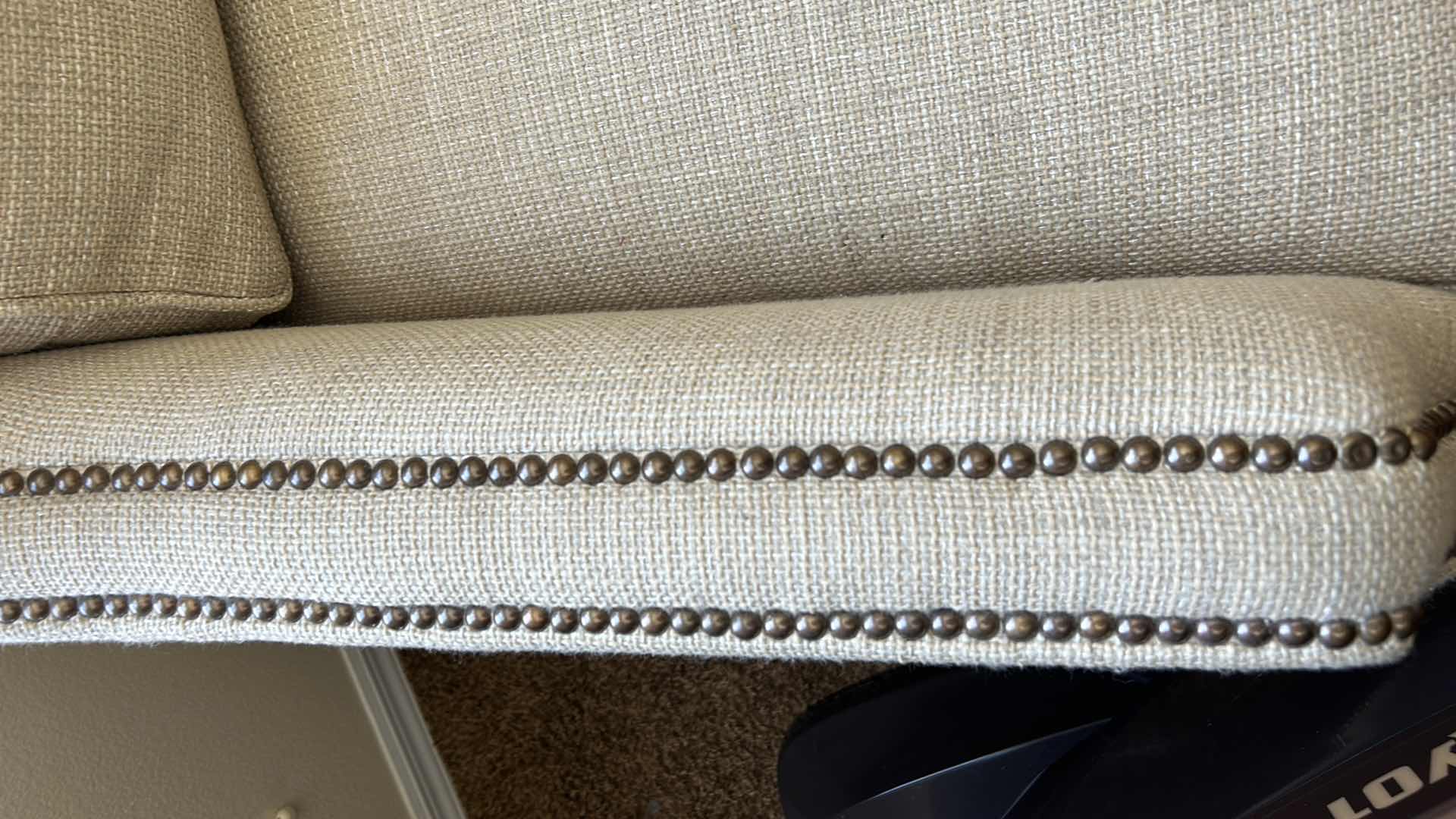 Photo 4 of 7' SOFA-  LEXINGTON UPHOLSTERY MADE IN USA OFF WHITE TEXTURED LINEN WITH NAIL HEAD FINISH