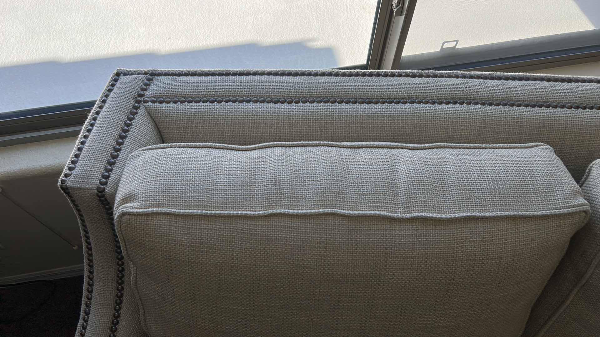 Photo 5 of 7' SOFA-  LEXINGTON UPHOLSTERY MADE IN USA OFF WHITE TEXTURED LINEN WITH NAIL HEAD FINISH