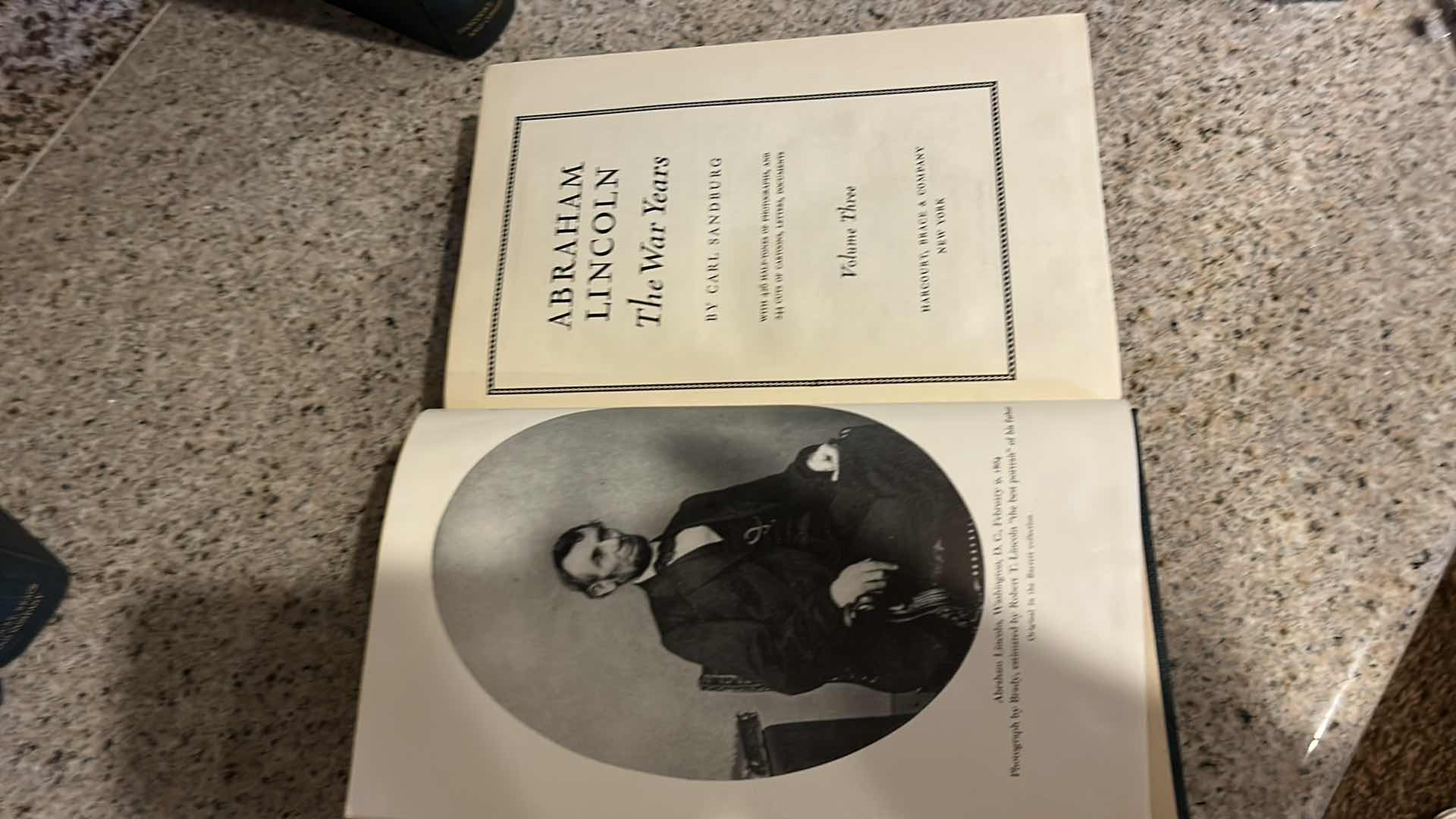 Photo 5 of 4 HARDCOVER BOOKS ABRAHAM LINCOLN THE WAR YEARS BY CARL SANDBURG