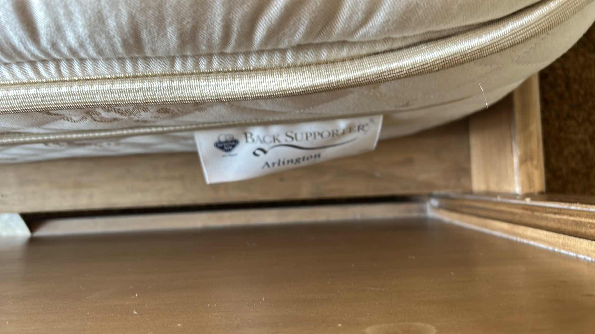Photo 9 of DELUXE PILLOW TOP SPRING AIR BACK SUPPORTER QUEEN MATTRESS AND PREMIUM WEST ELM BEDDING ( HEADBOARD SOLD SEPARATELY)
