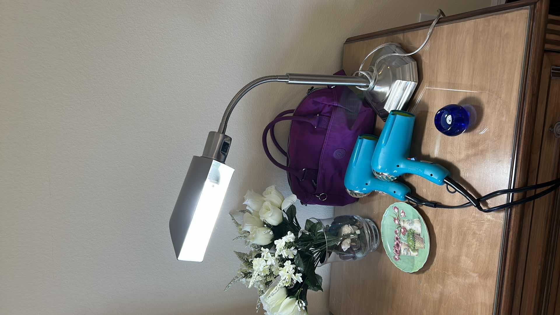 Photo 10 of MISC ASSORTMENT - PURPLE HANDBAG, VASE, TWO BLOW DYERS, LAMP AND MORE
