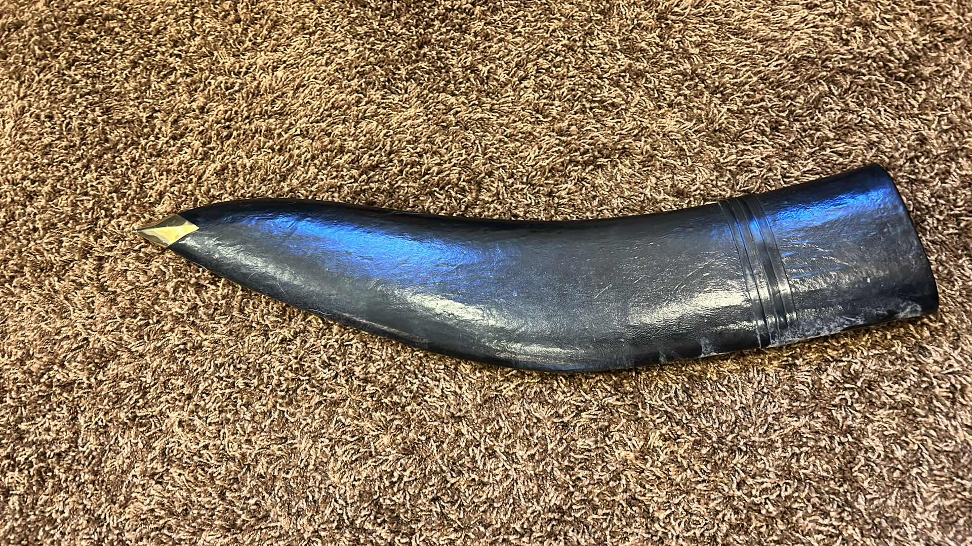 Photo 6 of MACHETE WITH LEATHER AND BRASS SHEATH 31.5” FROM TIP TO HANDLE (BLADE 23.5”)