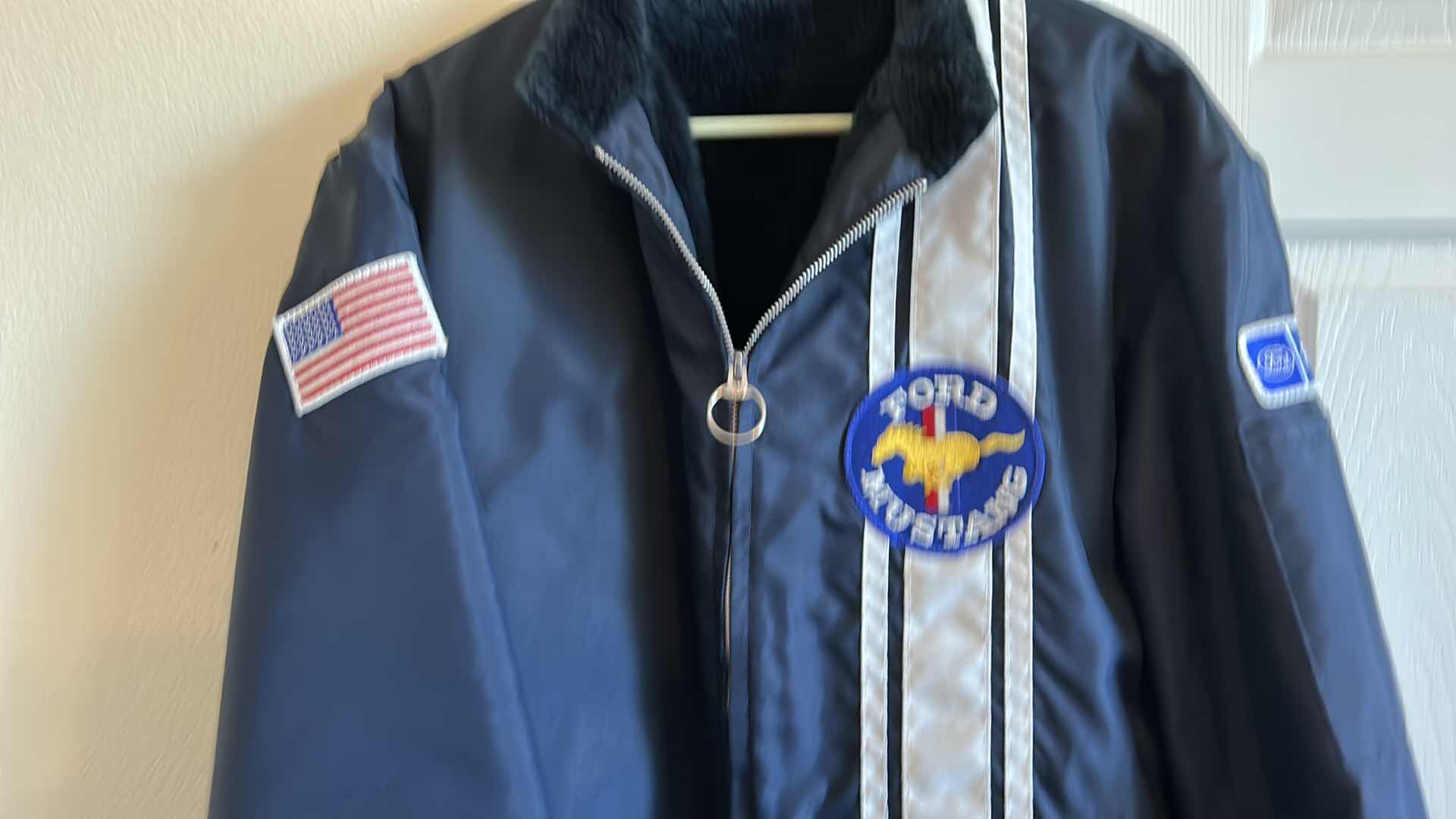 Photo 3 of VINTAGE FORD MUSTANG USA JACKET ( SIZE L)