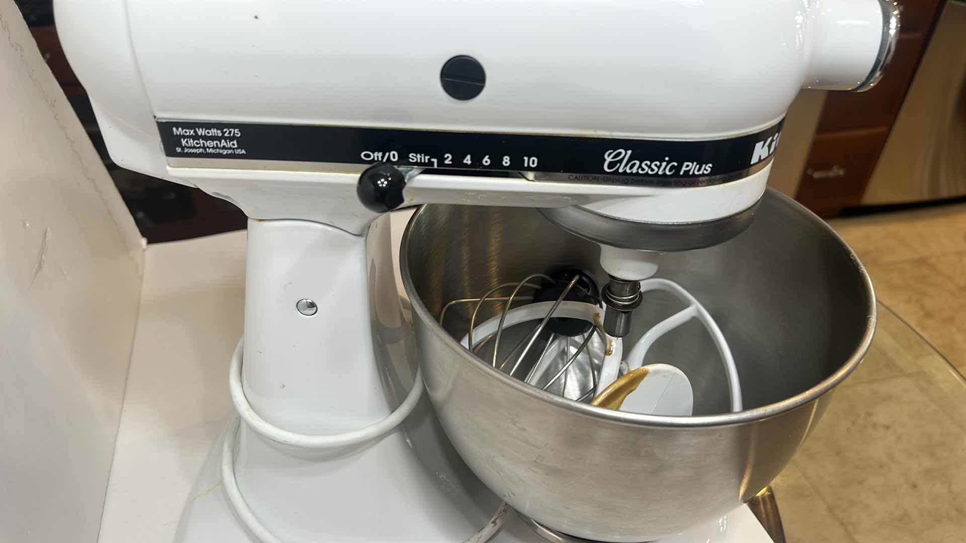 Photo 4 of KITCHEN AID CLASSIC PLUS MIXER