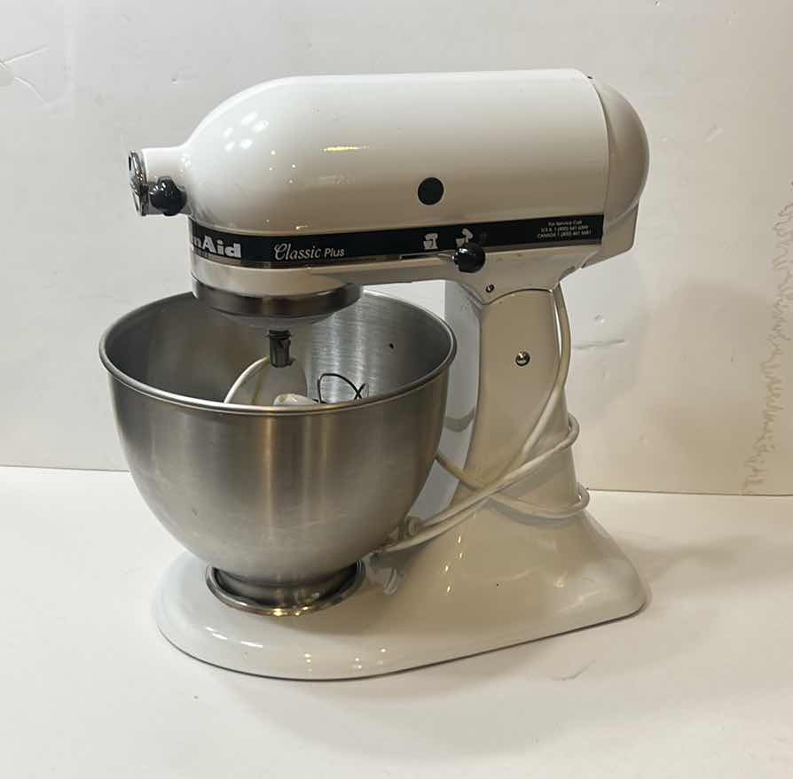 Photo 1 of KITCHEN AID CLASSIC PLUS MIXER