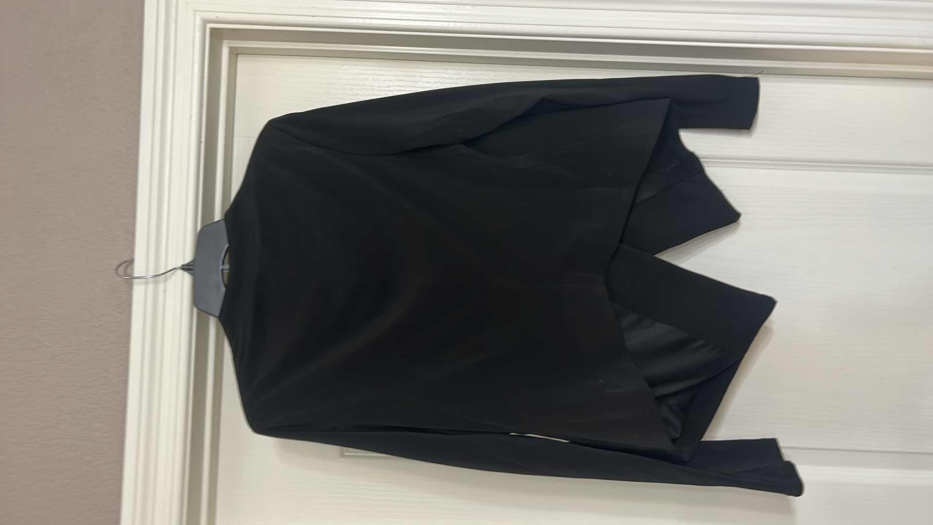 Photo 4 of NWT BCBG BLACK BUTTON JACKET SIZE L $118