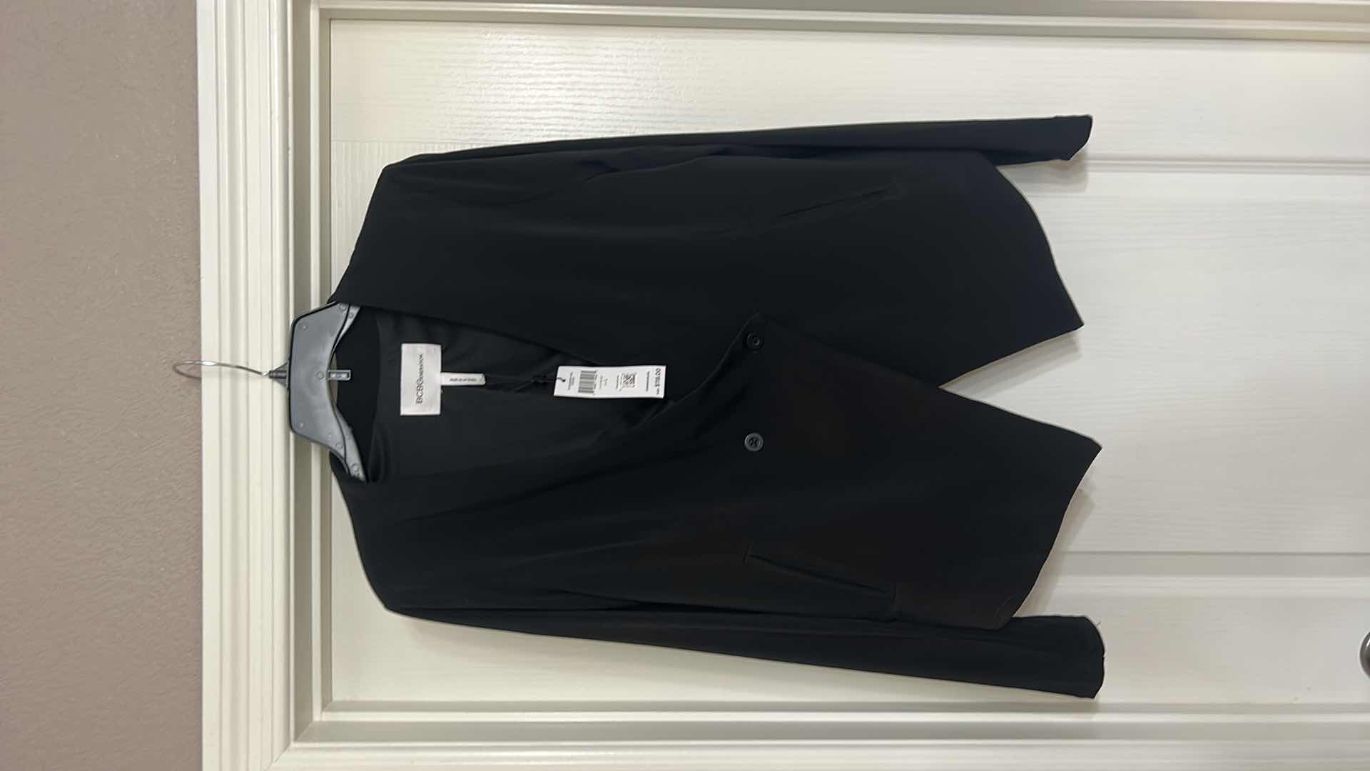 Photo 3 of NWT BCBG BLACK BUTTON JACKET SIZE L $118