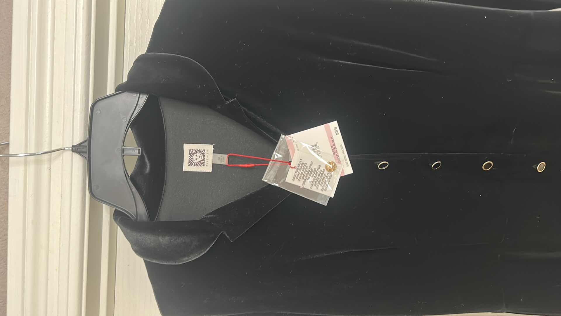 Photo 3 of NWT WOMENSWEAR- ANNE KLEIN BLACK VELVET DRESS SIZE 10 $139