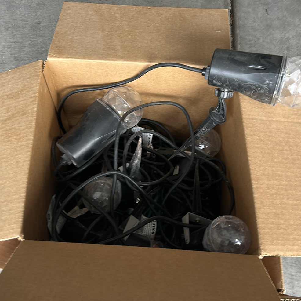 Photo 1 of BOX FULL OF OUTDOOR LIGHTS