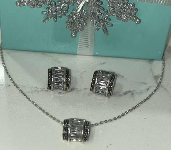 Photo 5 of FINE JEWELRY-.925 STERLING SILVER NECKLACE WITH ROLLER PENDANT MARCASITE AND CRYSTAL AND EARRINGS