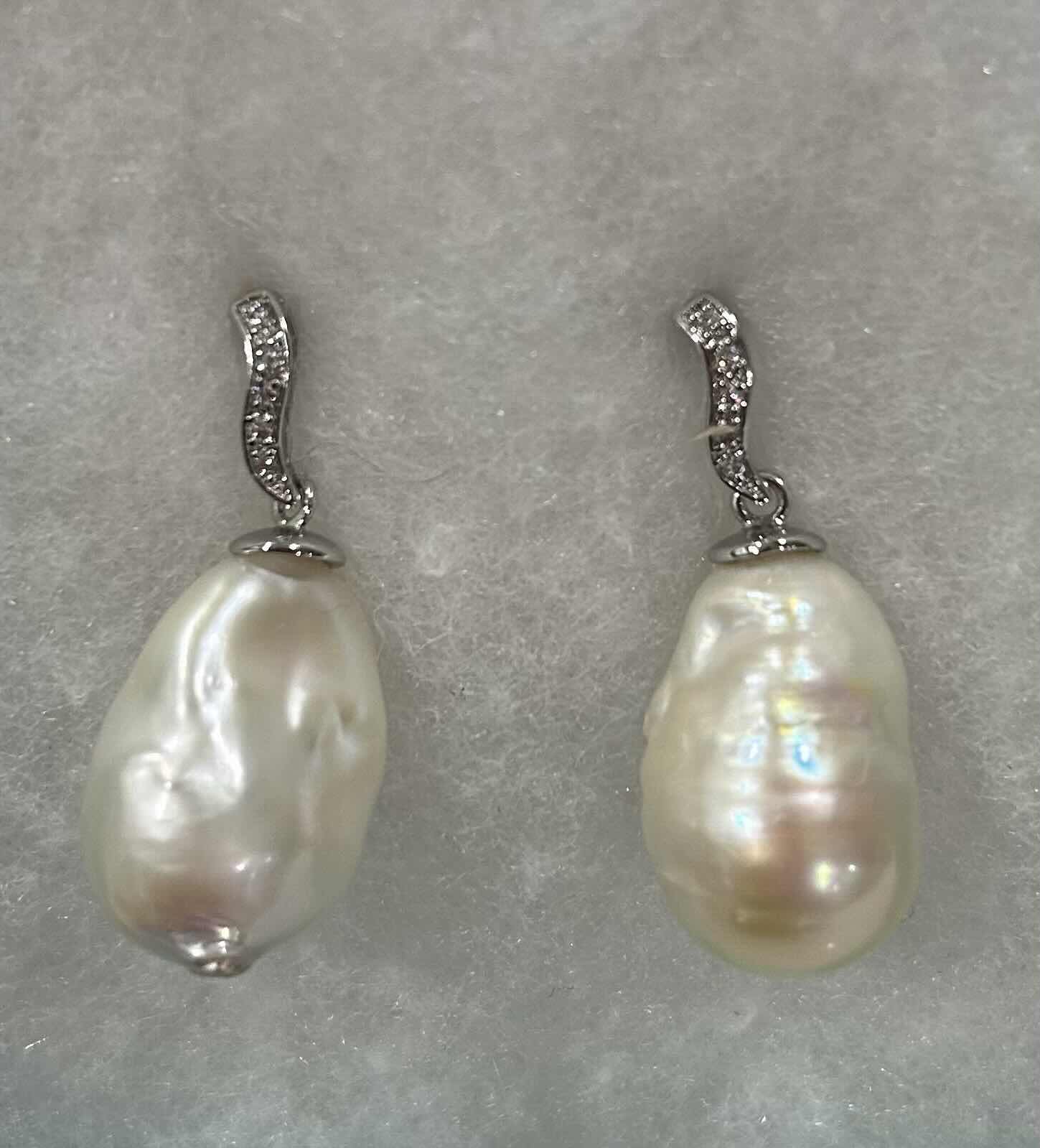 Photo 1 of .925 EARRINGS WITH PEARLS (PEARLS NOT AUTHENTICATED)