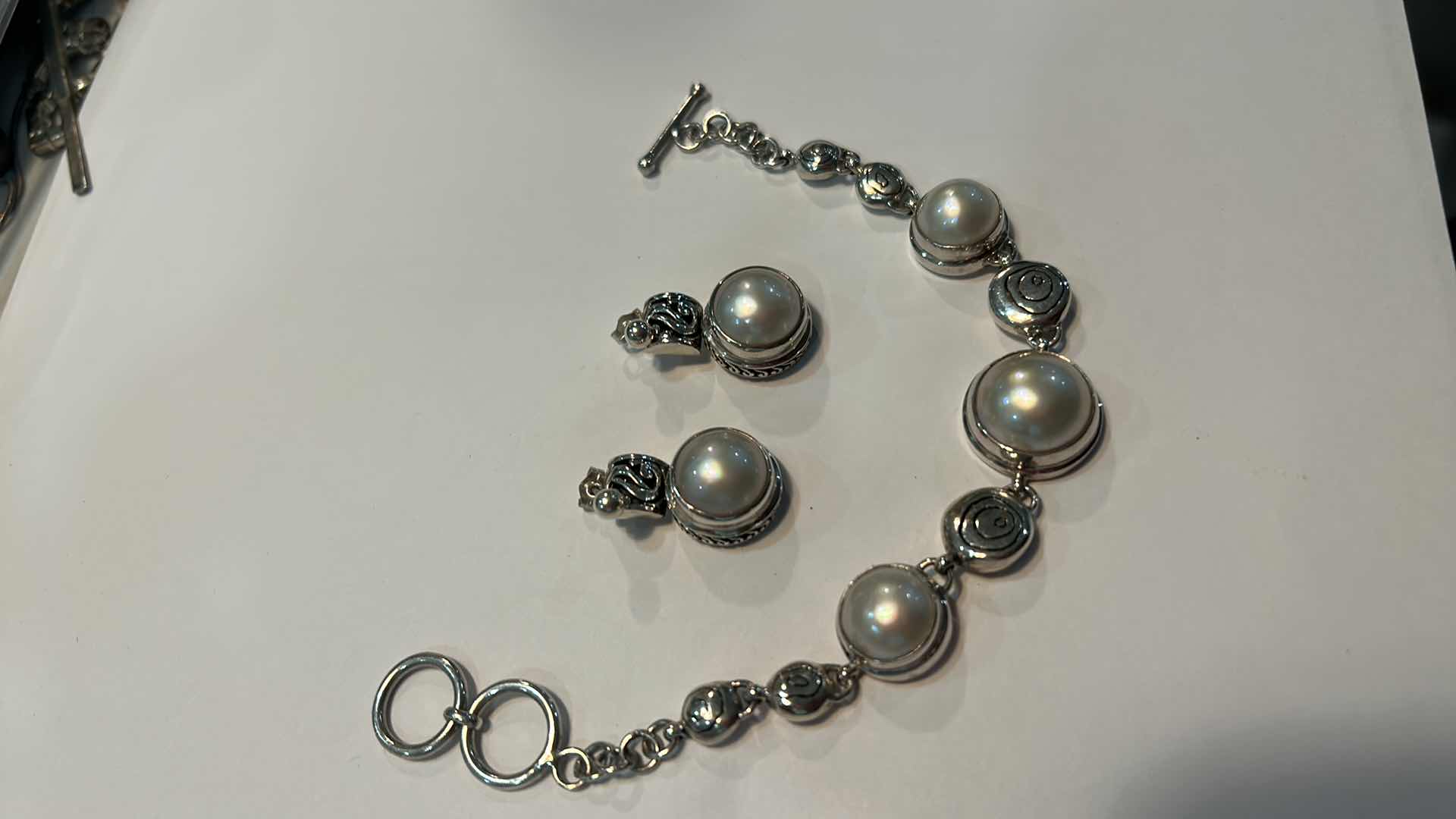 Photo 3 of FINE JEWELRY- .925 STERLING SILVER BRACELET AND EARRINGS WITH PEARLS