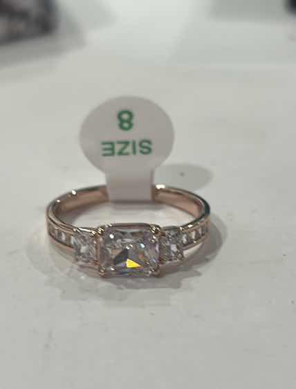 Photo 5 of NEW DIAMOND CUBIC ZIRCONIA ROSE GOLD PLATED RING SIZE 8 $89