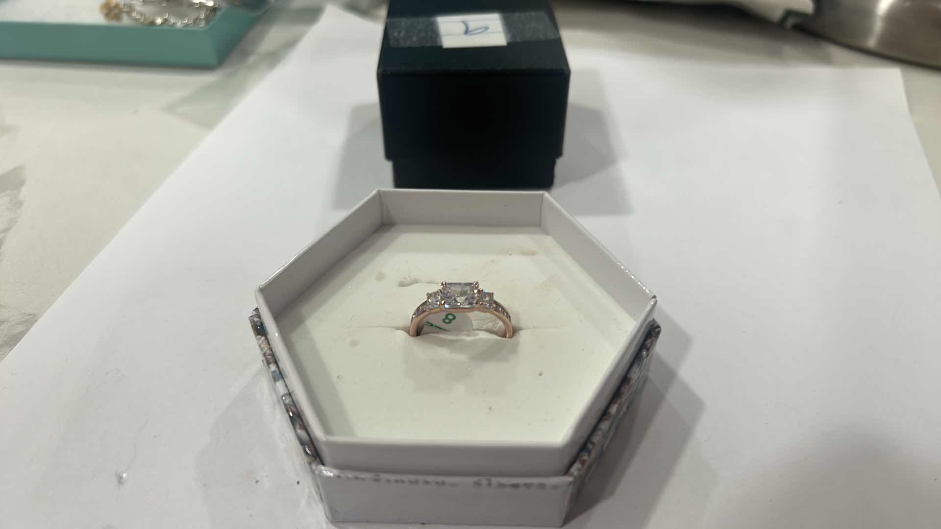 Photo 2 of NEW DIAMOND CUBIC ZIRCONIA ROSE GOLD PLATED RING SIZE 8 $89