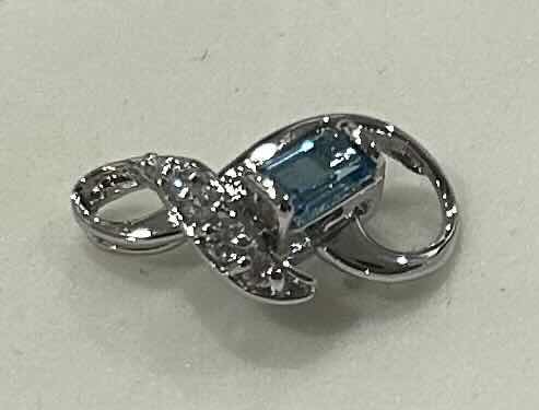 Photo 4 of FINE JEWELRY- .925 STERLING SMALL SILVER PENDANT WITH BLUE TOPAZ