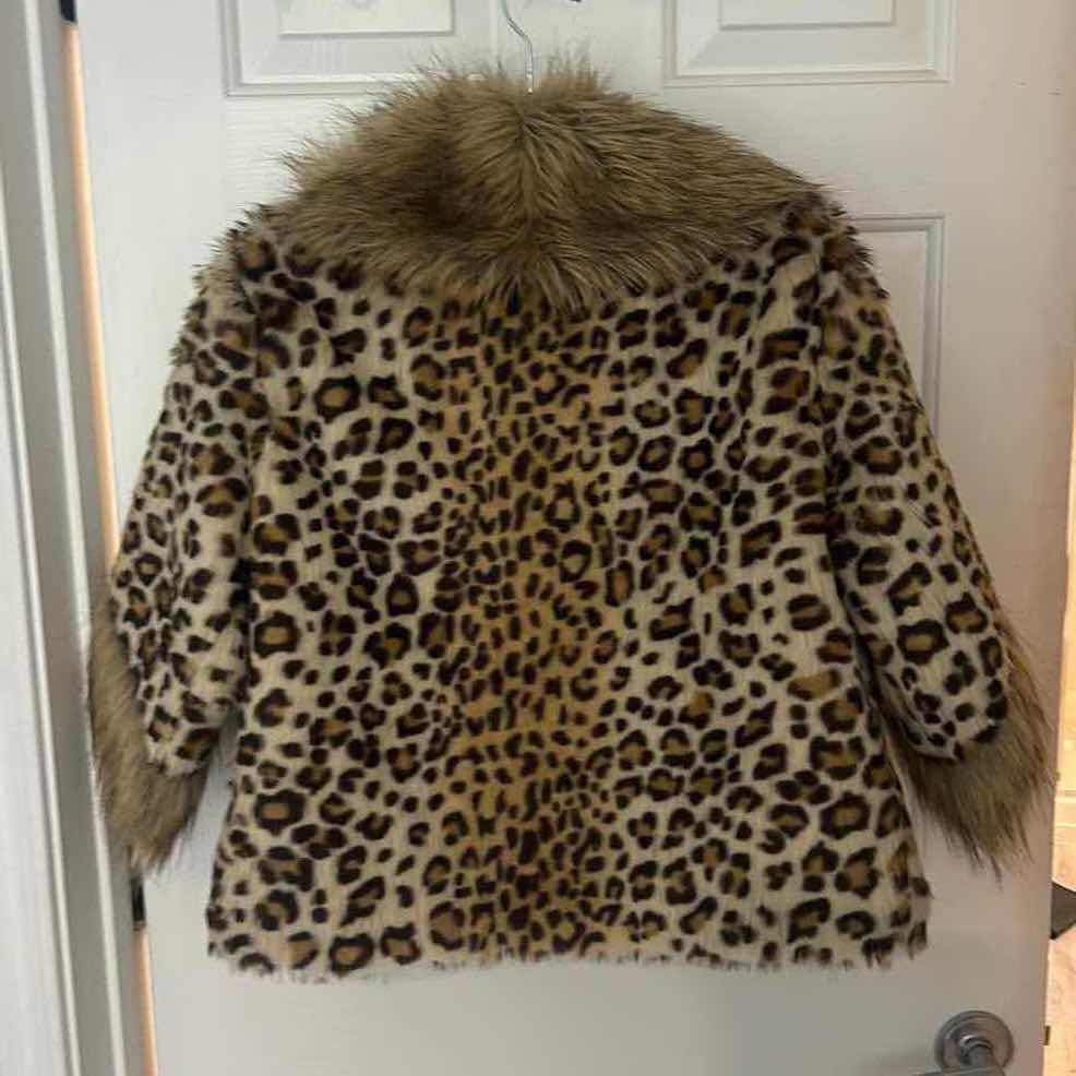 Photo 7 of CUTE FAUX FUR ANIMAL PRINT JACKET