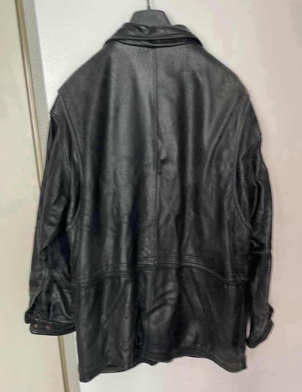 Photo 2 of BRANDINI LE COLLEZIONI BLACK LEATHER ZIP BOMBER JACKET SIZE XL