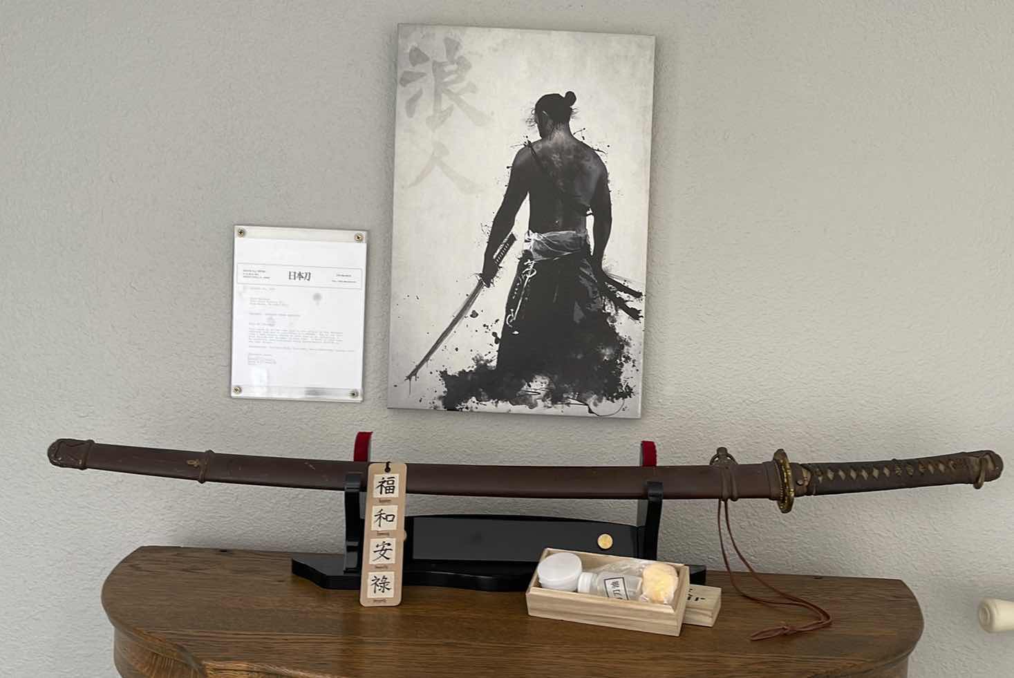 Photo 1 of AUTHENTIC OFFICER JAPANESE IMPERIAL ARMY SWORD 40.5” CLASSIFIED AS KATANA INCLUDED APPRAISAL INFO WITH FRAMED PICTURE AND CLEANING KIT