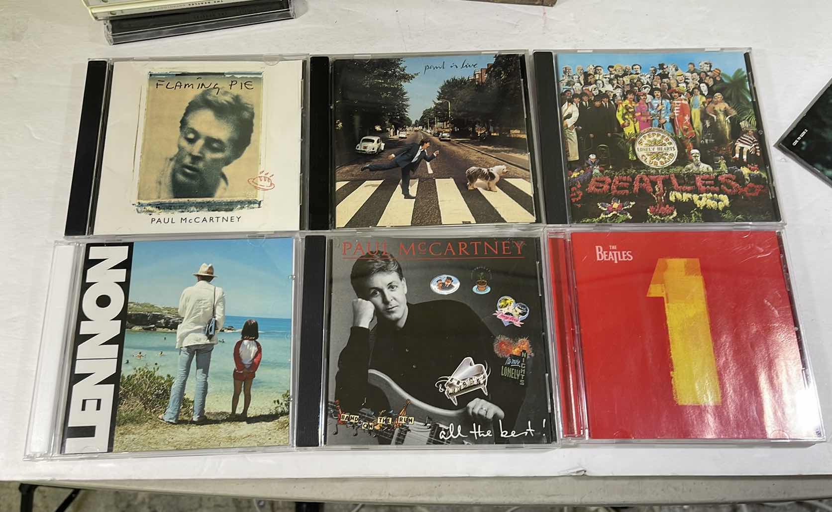 Photo 3 of 30 BEATLES, MCCARTNEY & LENON CDS WITH WOODEN BOX