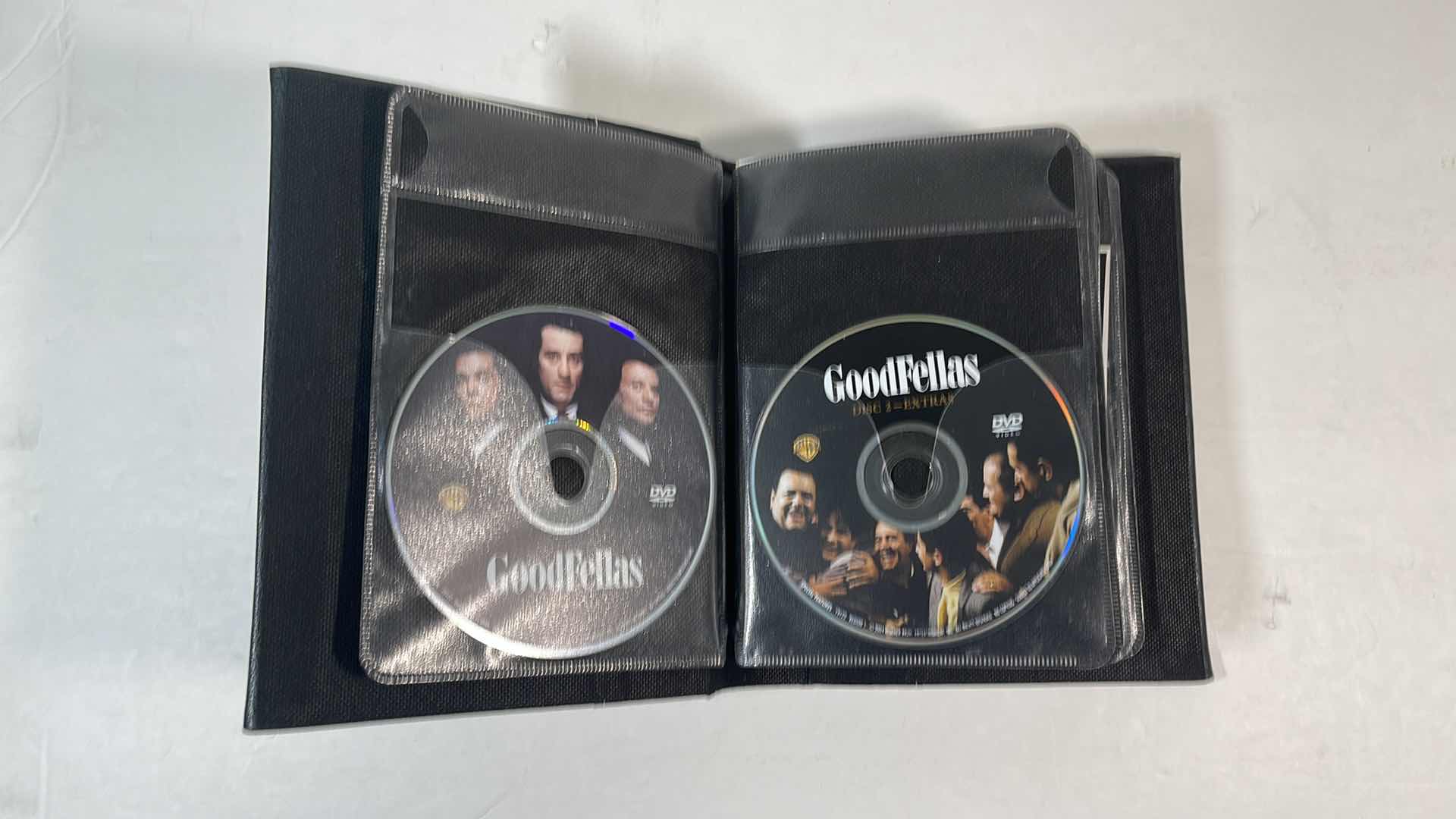 Photo 2 of GANGSTER MOVIE DVDS VARIOUS & FOLDER