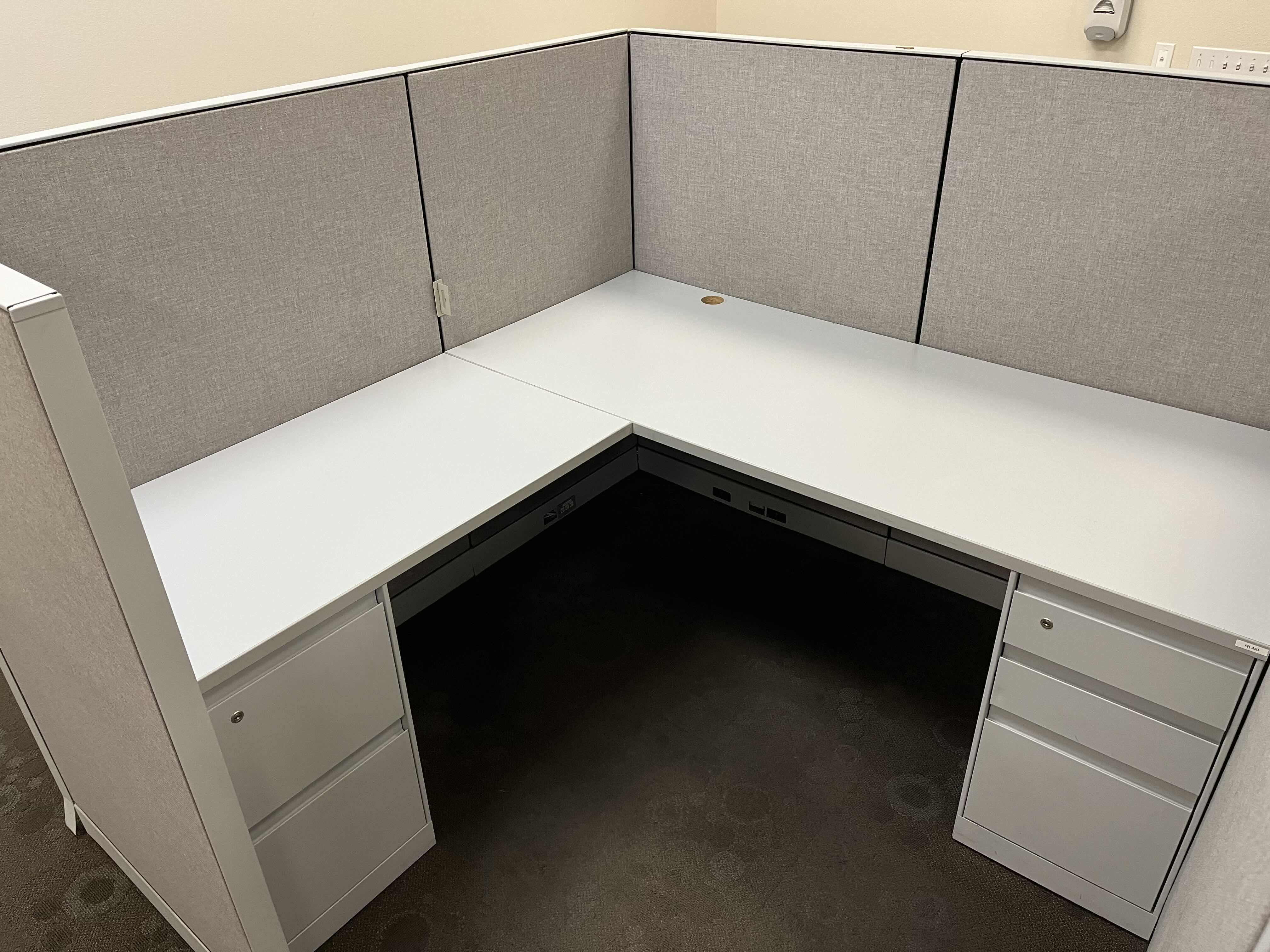 Photo 1 of STEELCASE BUILT IN CUBICLE L SHAPE 5 DRAWER OFFICE DESK 72” X 72” H27.5” W 4 CUBICLE PANELS 30.5”-42” X 54”