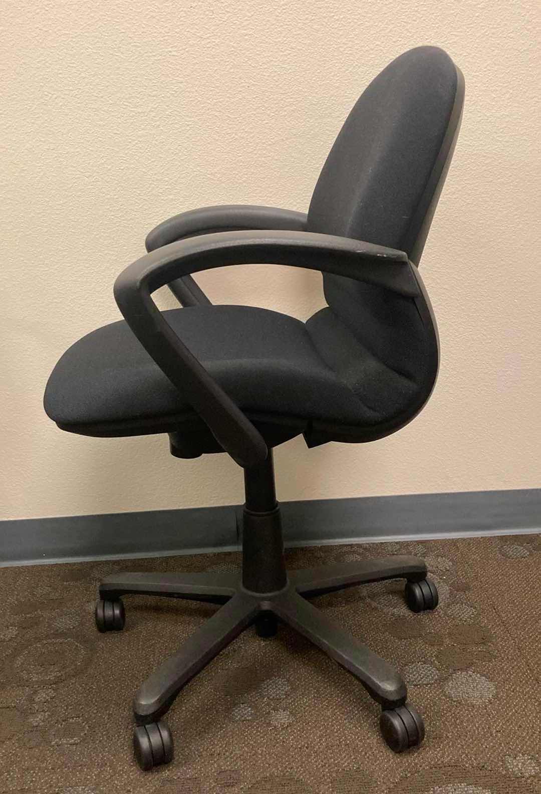 Photo 2 of STEELCASE RALLY BLACK LOW-BACK SWIVEL OFFICE CHAIR 26.5” X 20” H33-38”