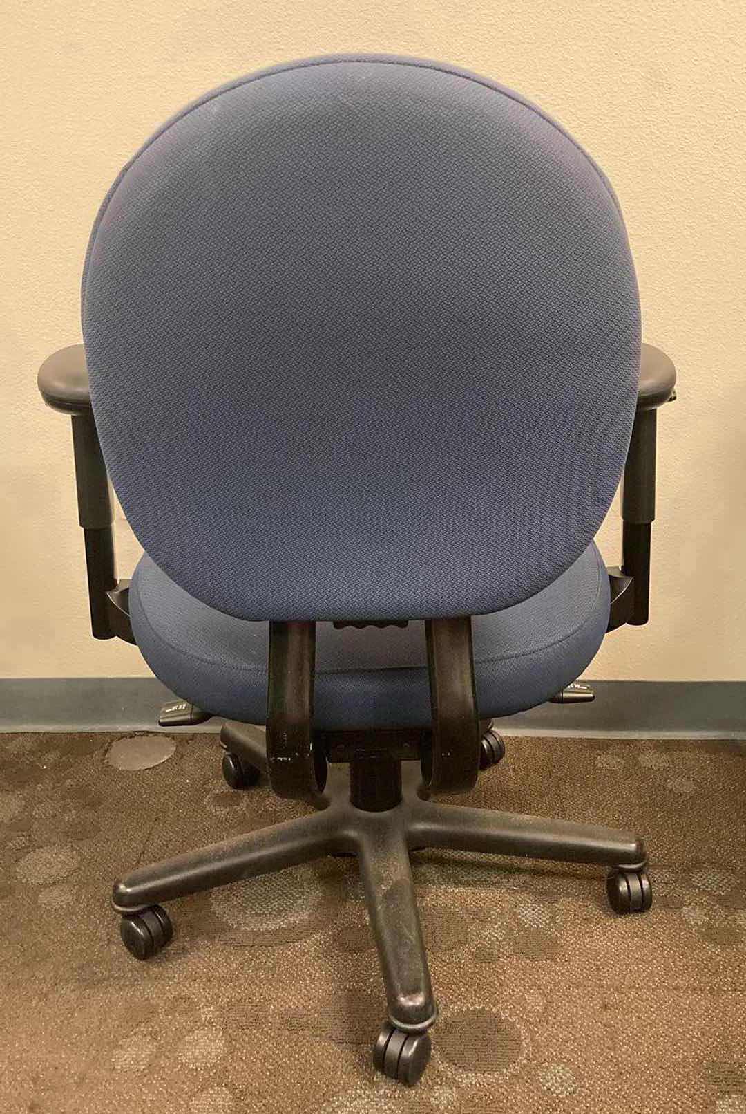 Photo 3 of STEELCASE CRITERION PLUS BLUE SWIVEL OFFICE CHAIR 27.5” X 22.5” H38-44.5”