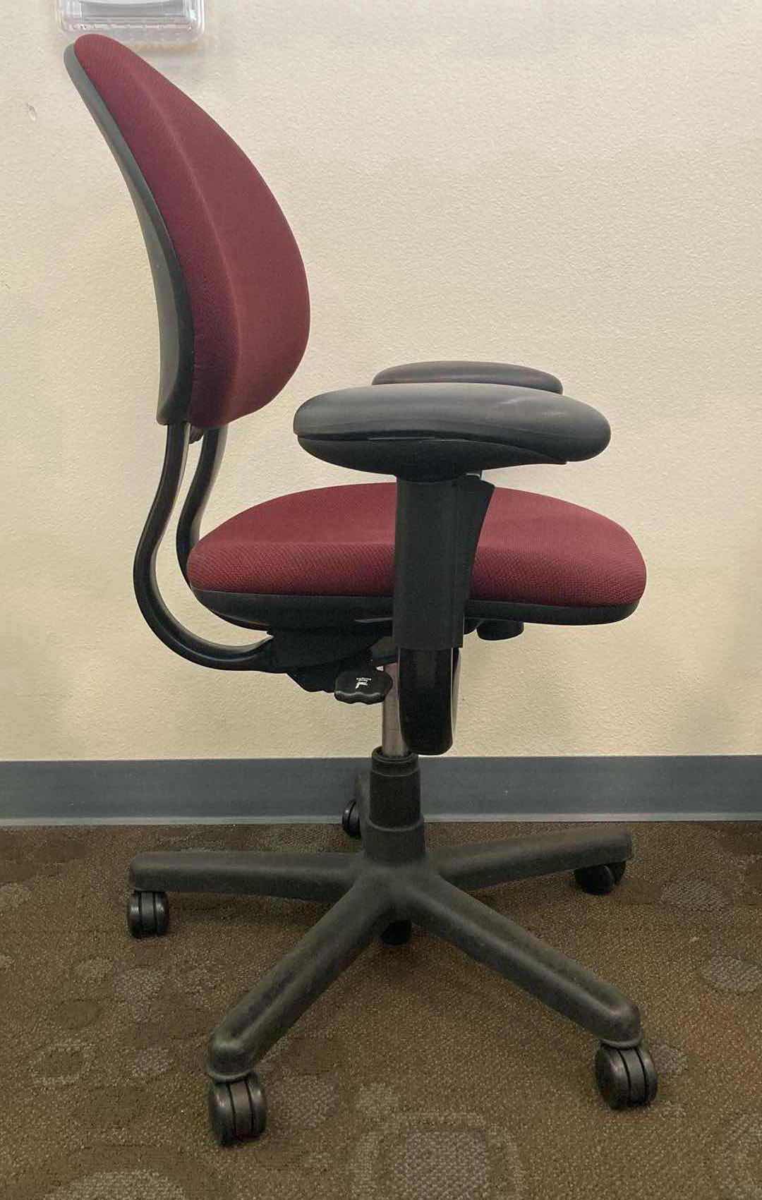 Photo 4 of STEELCASE BURGUNDY SWIVEL OFFICE CHAIR 28.75” X 21.25” H33.5-38.5”