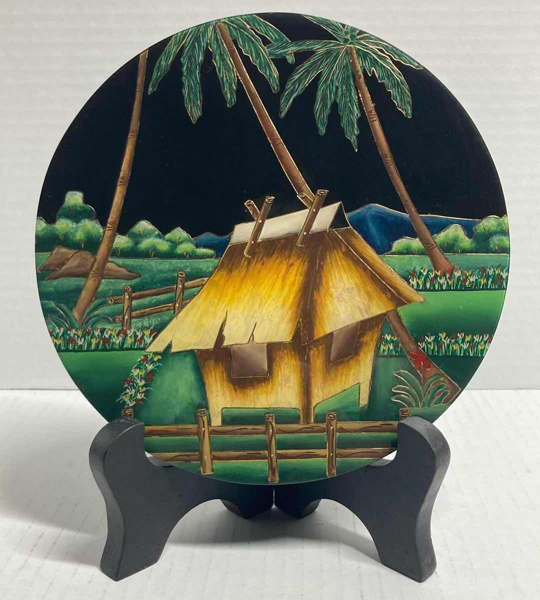Photo 1 of PHILIPPINE NIPA HUT DECORATIVE COASTER W STAND 8” X 8”